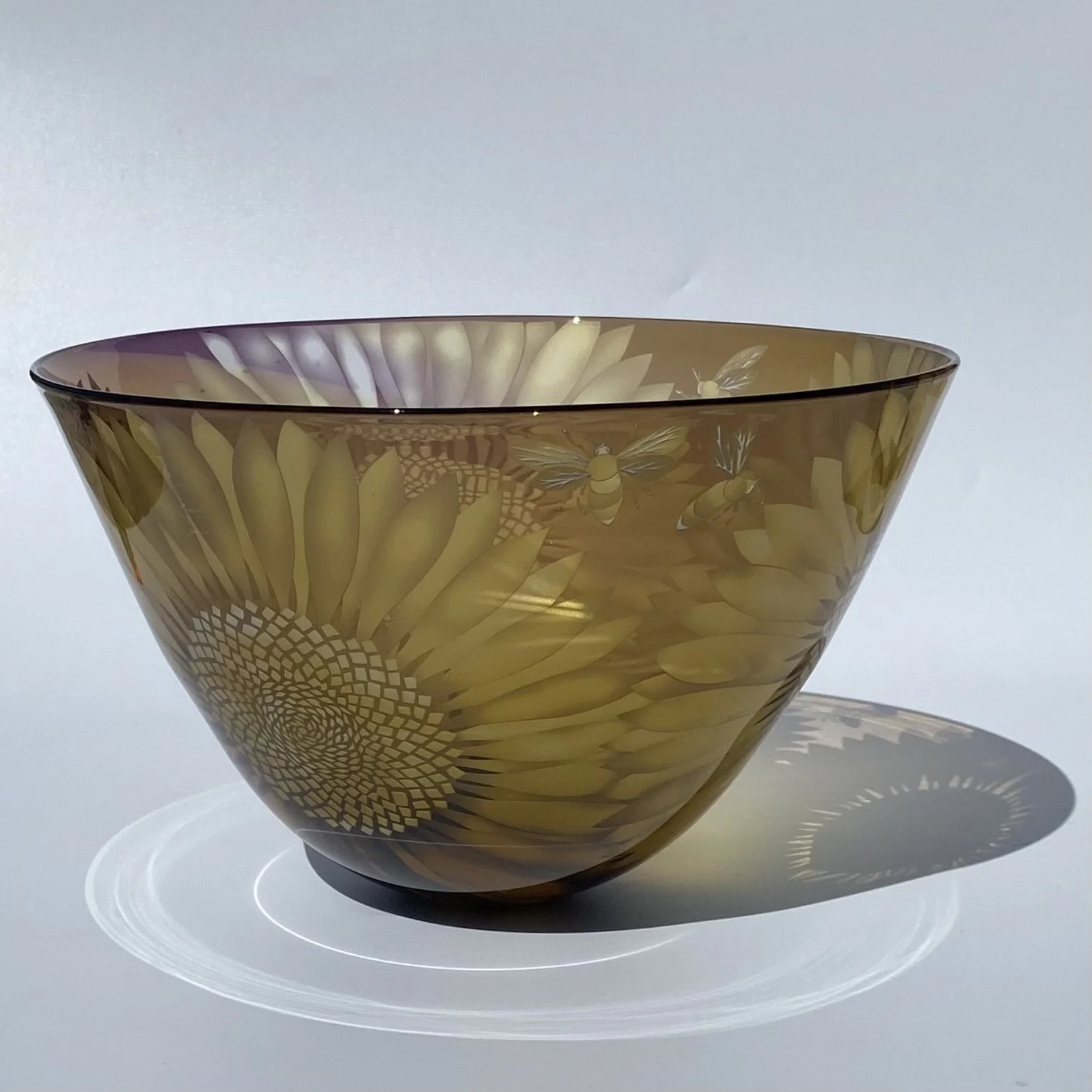 'Autumn'_Sunflower_deep_bowl_Linstead_Glass.jpg