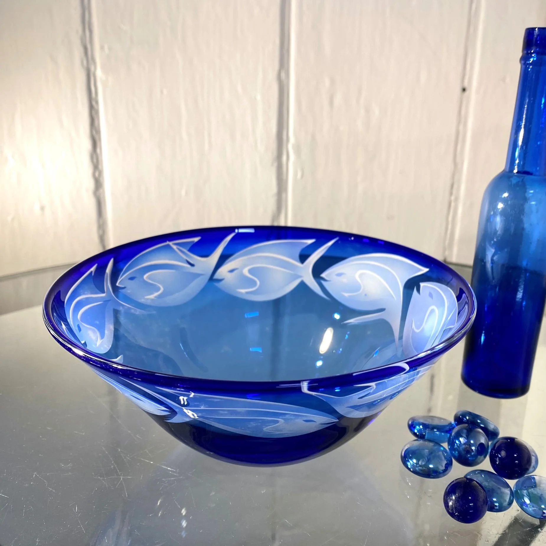 1_cobalt_small_fish_bowl_by_Julia_Linstead.jpg