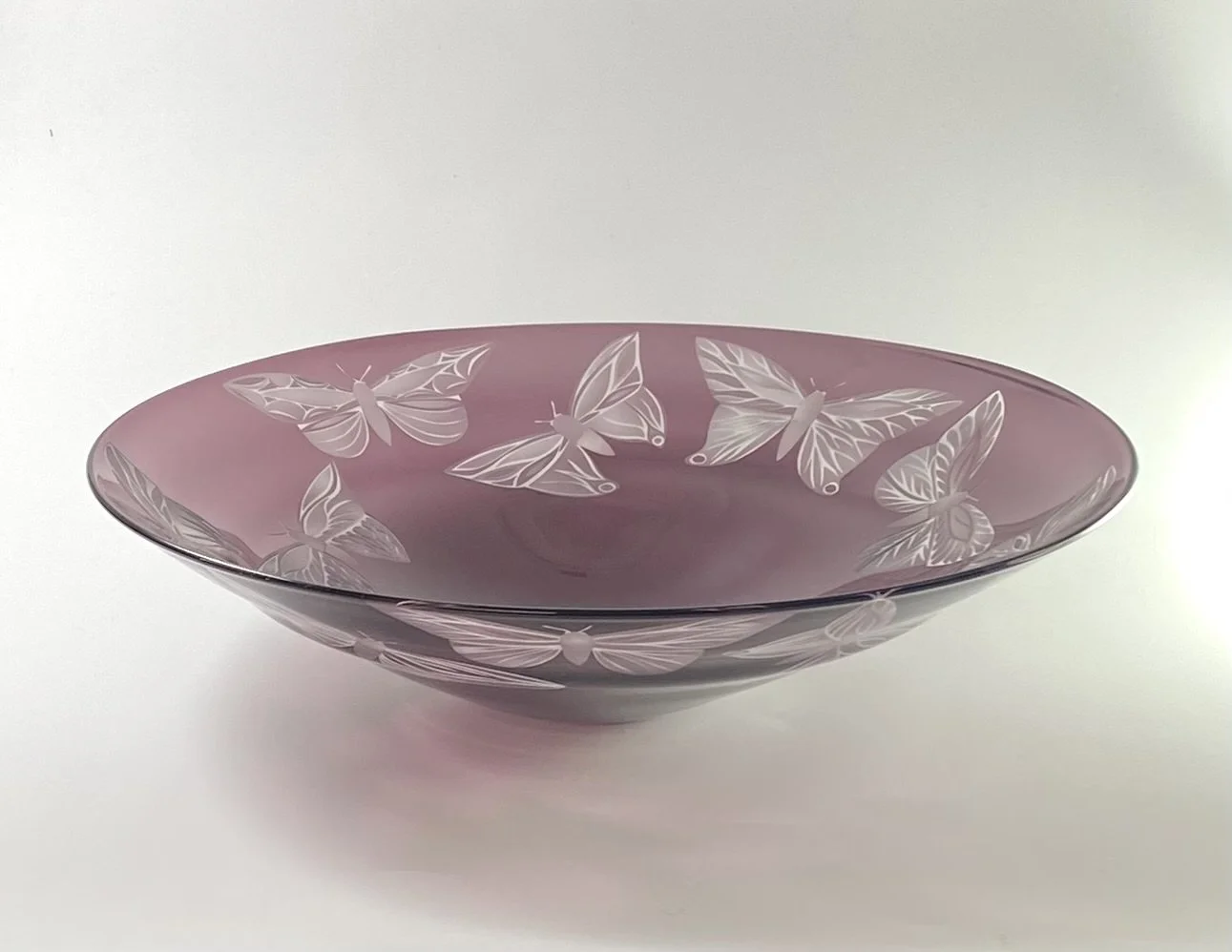 Amethyst_crytsal_butterfly_dish_Julia_Linstead_Glass (2).jpg