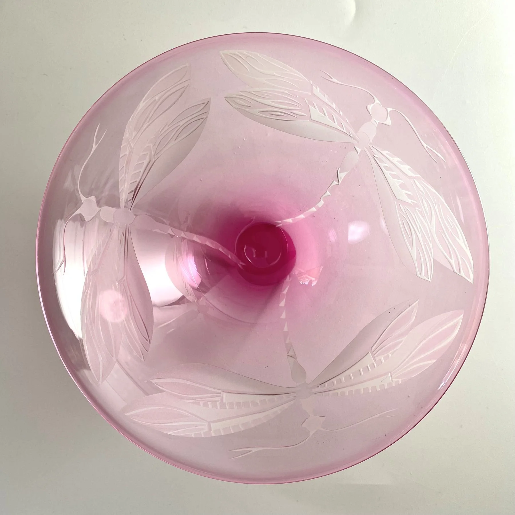 3_small_pink_dragonfly_bowl_by_Julia_Linstead.jpg
