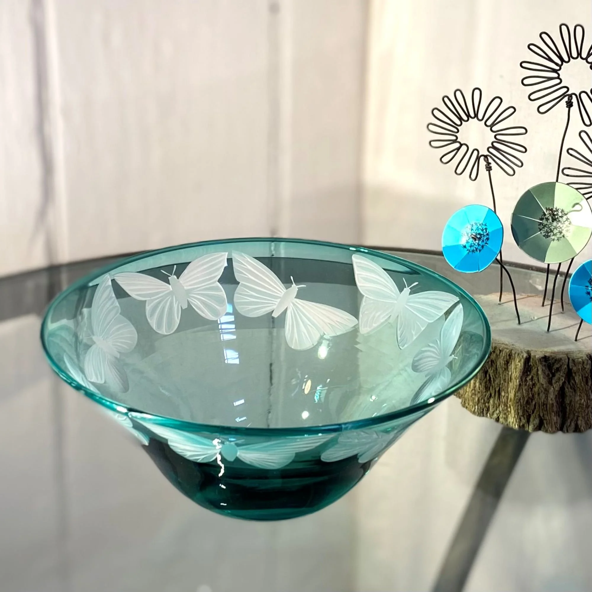 1_dark_green_small_butterfly_bowl_by_Julia_Linstead.jpg