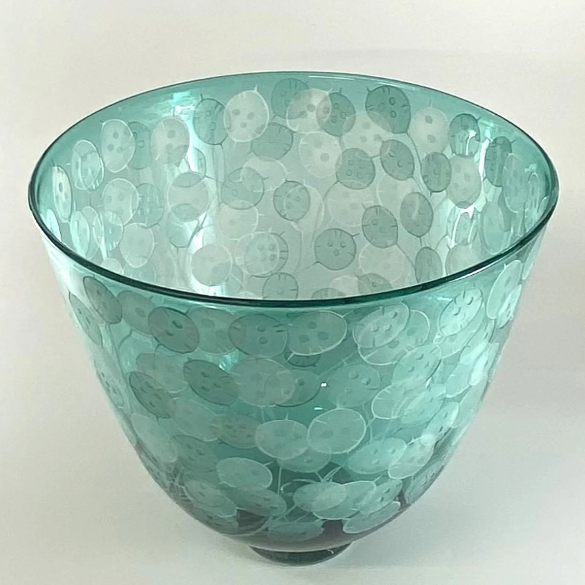 2_dark_green_honesty_tall_bowl_by_Julia_Linstead.jpg