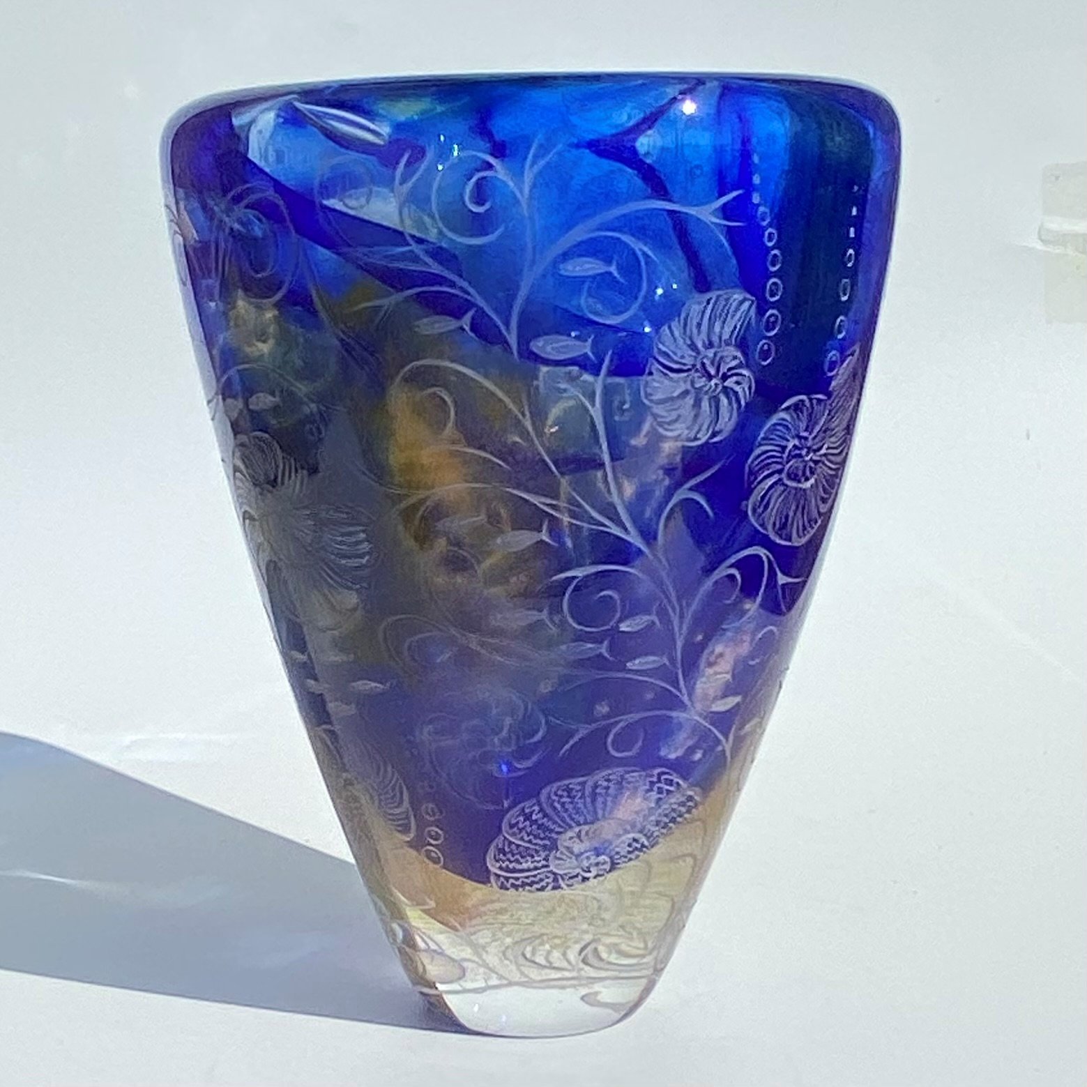 2 Julia_Linstead_Glass_nautilus_tall_one-off.jpg
