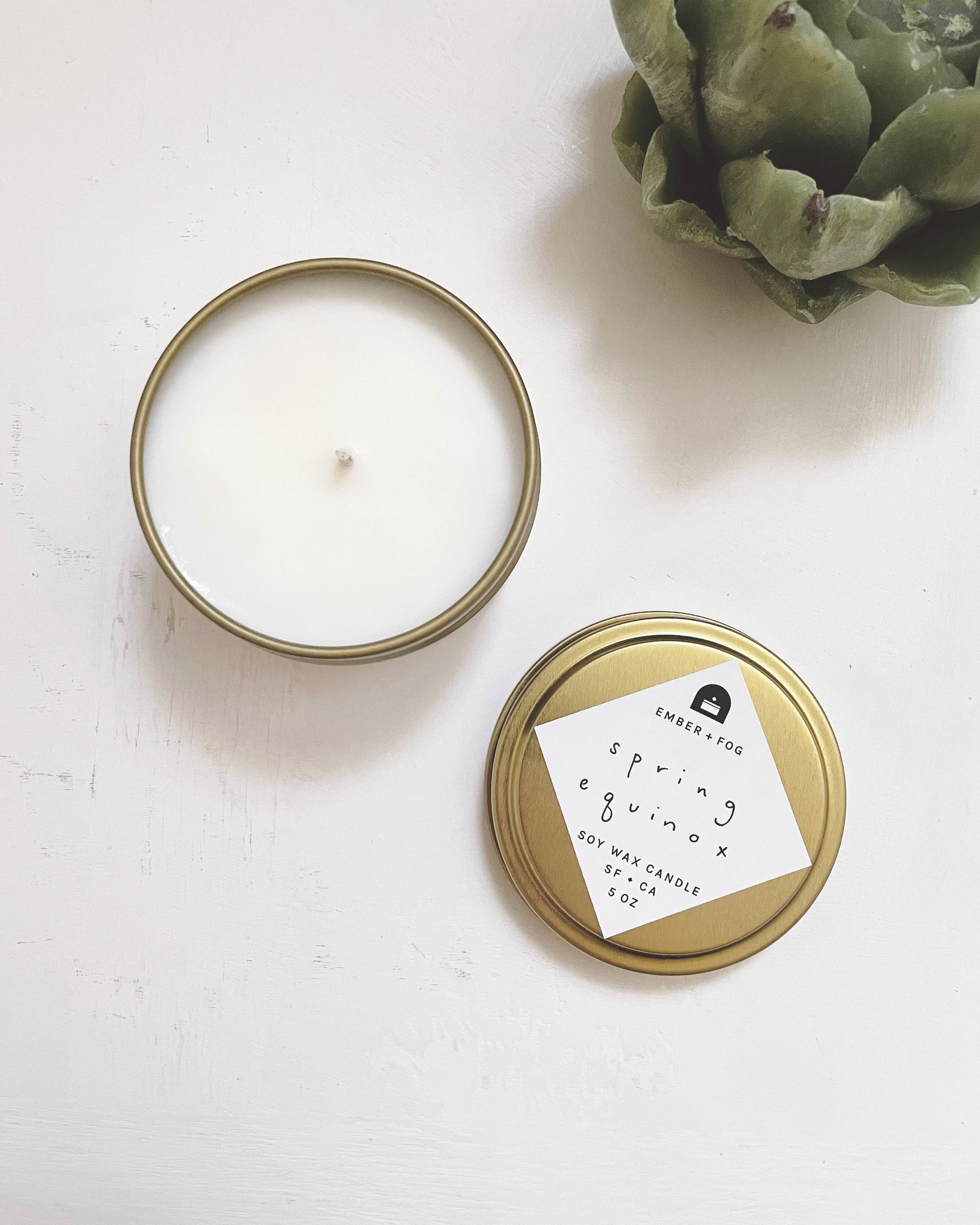 single-candle-overhead-lid-off-on-white-ember-and-fog-handmade-scented-equinox-fragrance-spring-1.JPG