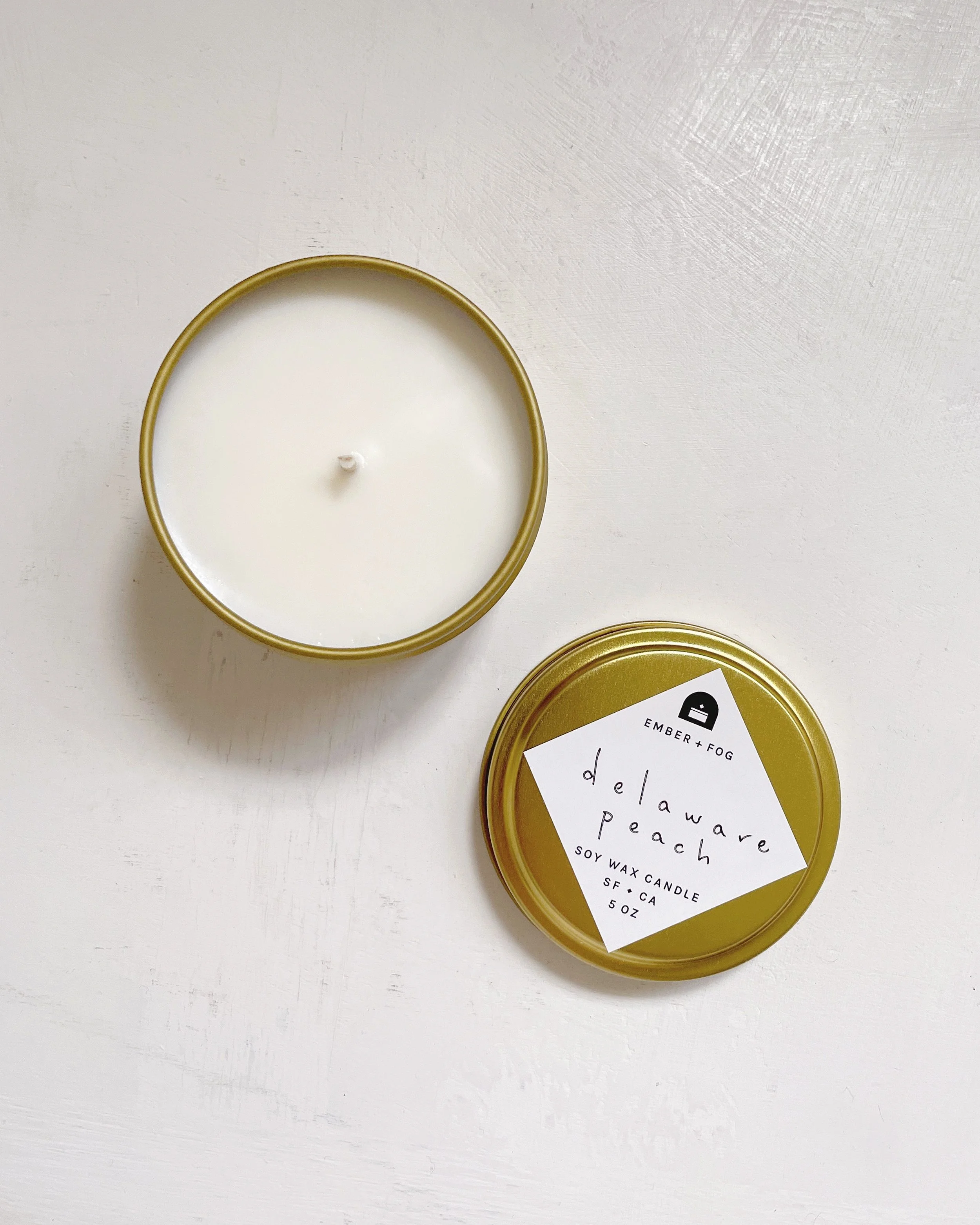 Delaware Peach Candle