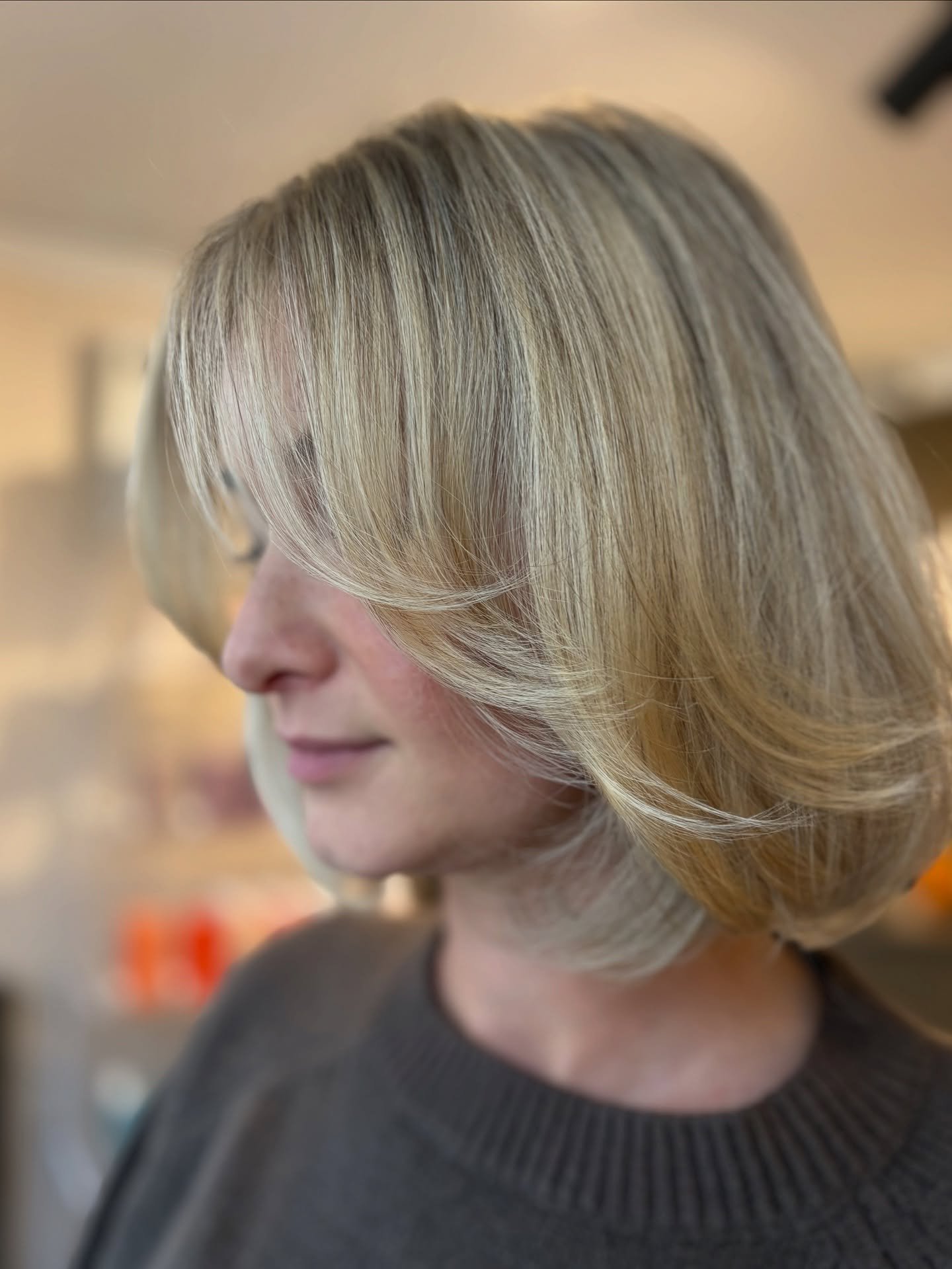 &bull; OLD MONEY BOB &bull; 

Proof we don&rsquo;t just do long hair 😉

#vinehairtw #vinevibes #vinewaves #oldmoneybob #oldmoneyblonde #bobhaircut #blonde #blondehighlights #blondespecialist #tunbridgewellshairdressers #haircolour #hairinspo
