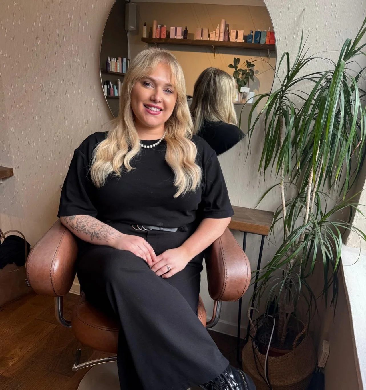 &bull; WELCOME SASKIA &bull; 

We are excited to welcome Saskia to Team Vine. 
She will be joining us in the role of Stylist and is looking forward to welcoming new and returning clients. 
She is a lover of blonding work, lived in colours and foil wo