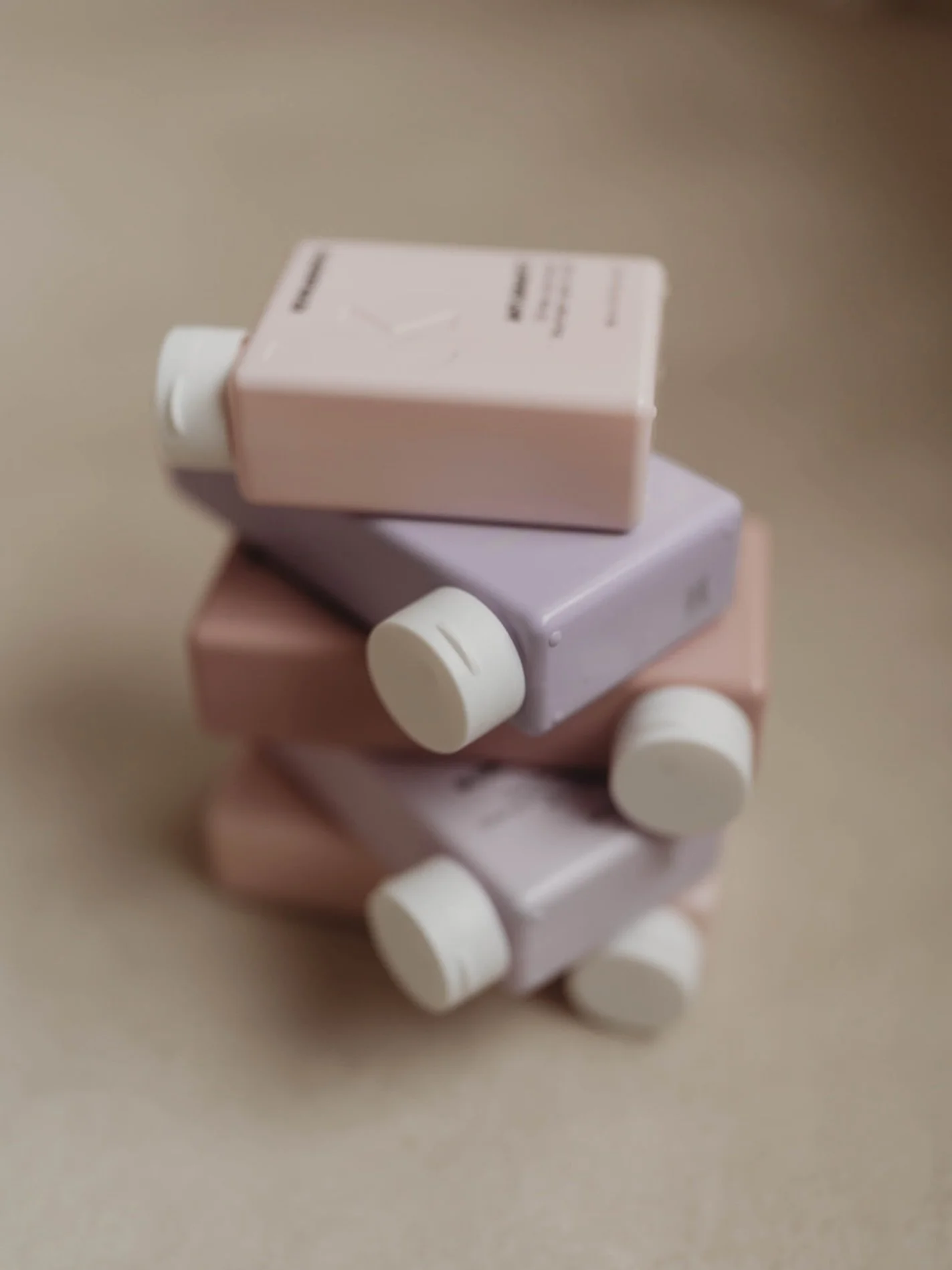 &bull; KEVIN MURPHY &bull; 

The most aesthetically pleasing hair products&hellip;. PS they actually work too 💗
Sulphate, paraben and cruelty free. Kevin Murphy products will transform your hair care routine. 

#vinehairtw #vinevibes #vinewaves #kev