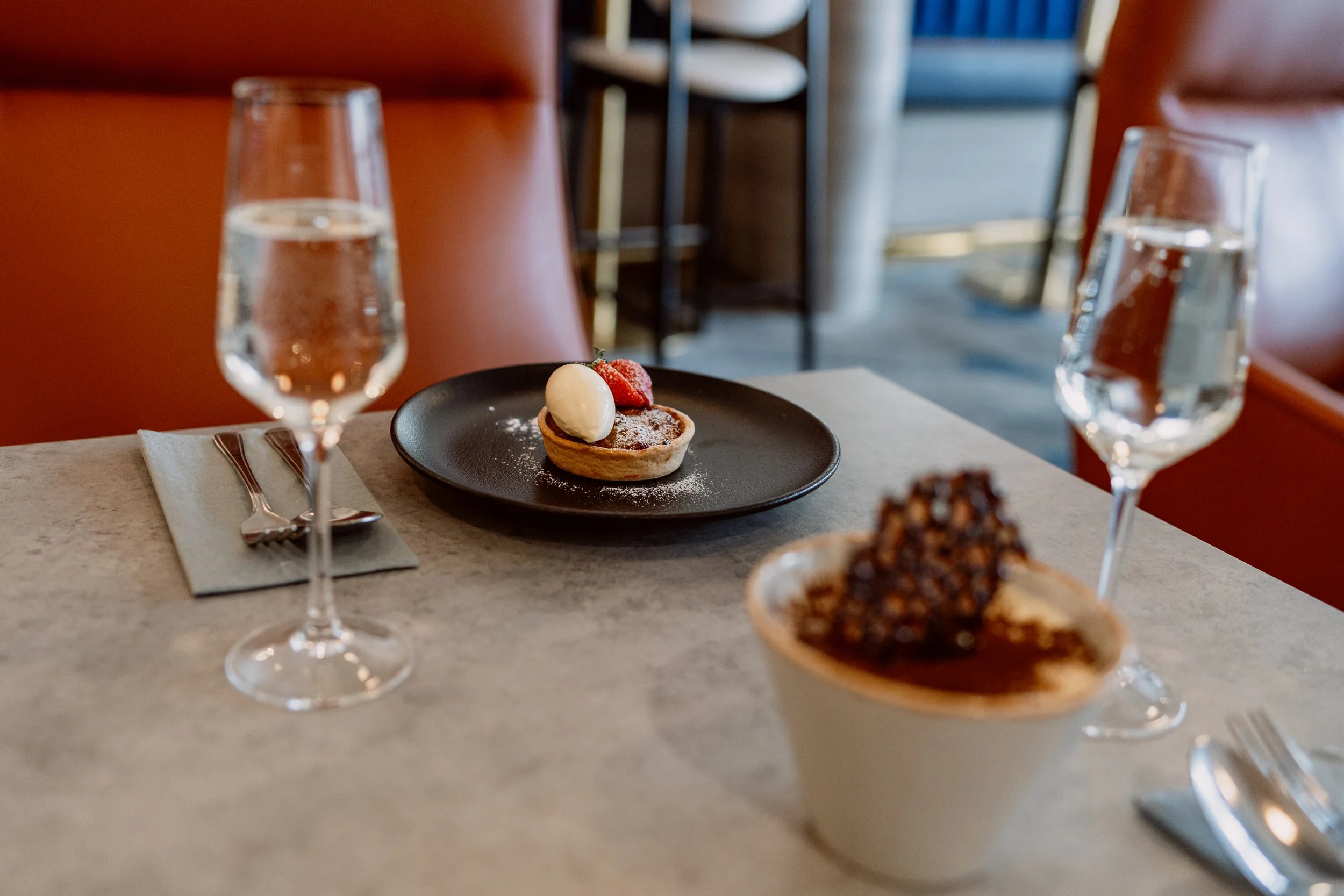 134_ Tutto & Circle Lounge.jpg