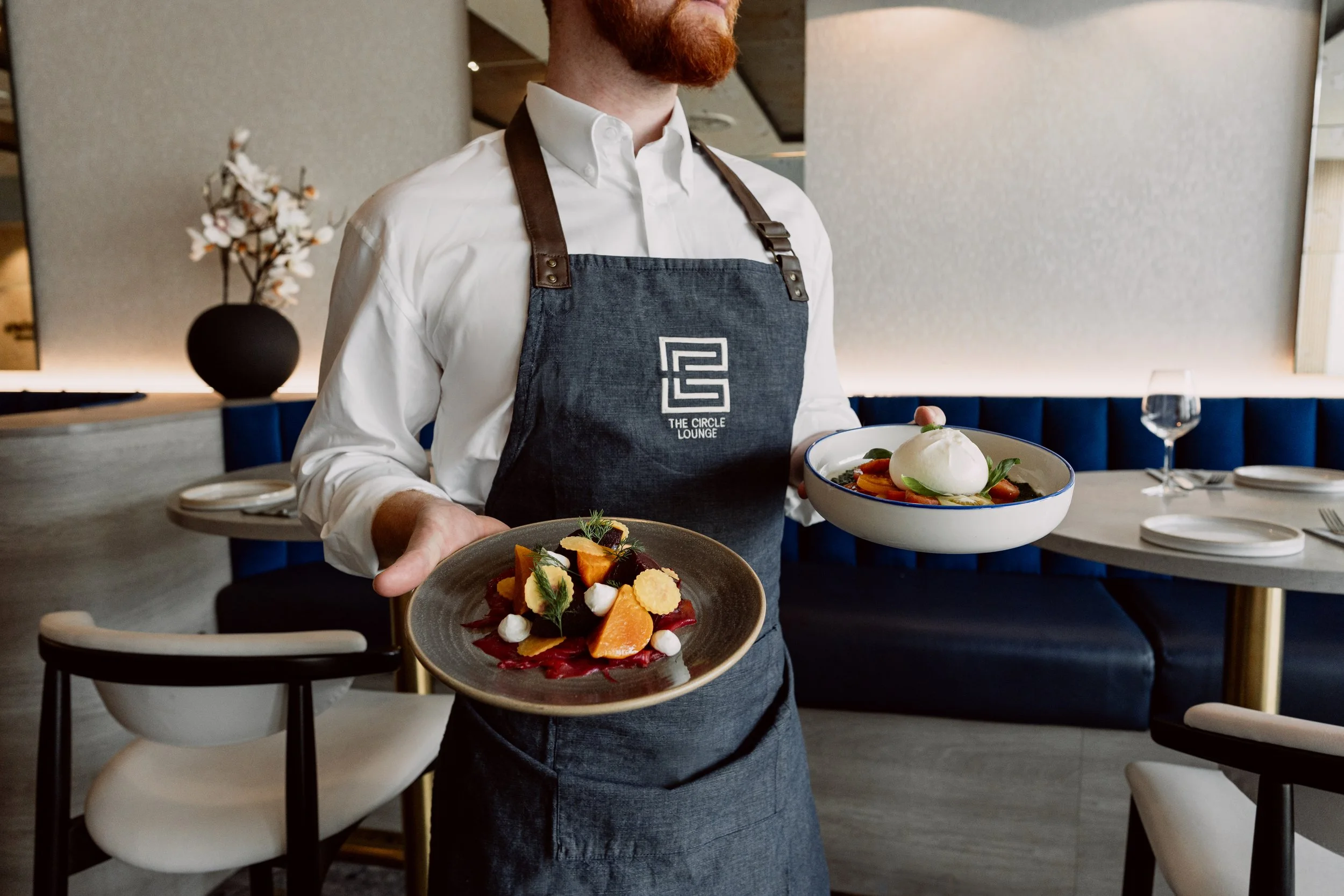 009_ Tutto & Circle Lounge.jpg