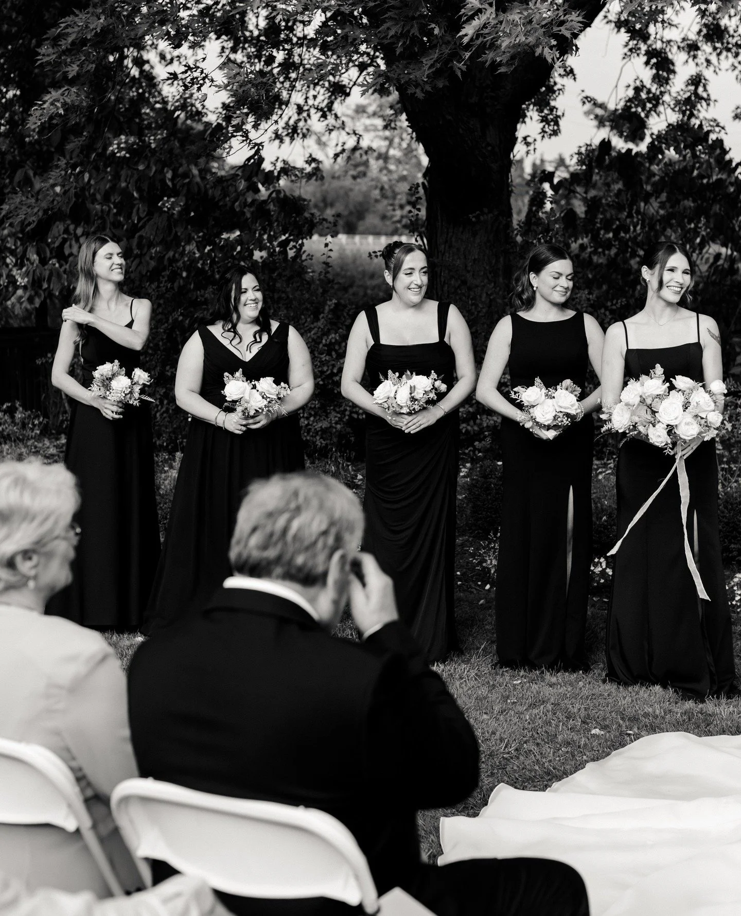 A sunny September ceremony at the stunning @ellebystella 🥂⁠
⁠
We are so lucky to have so many great local venues in the KW area! I am a preferred vendor with @thestellaco and I offer discount when you book with me for your Stella Co wedding! 🖤⁠
⁠
T