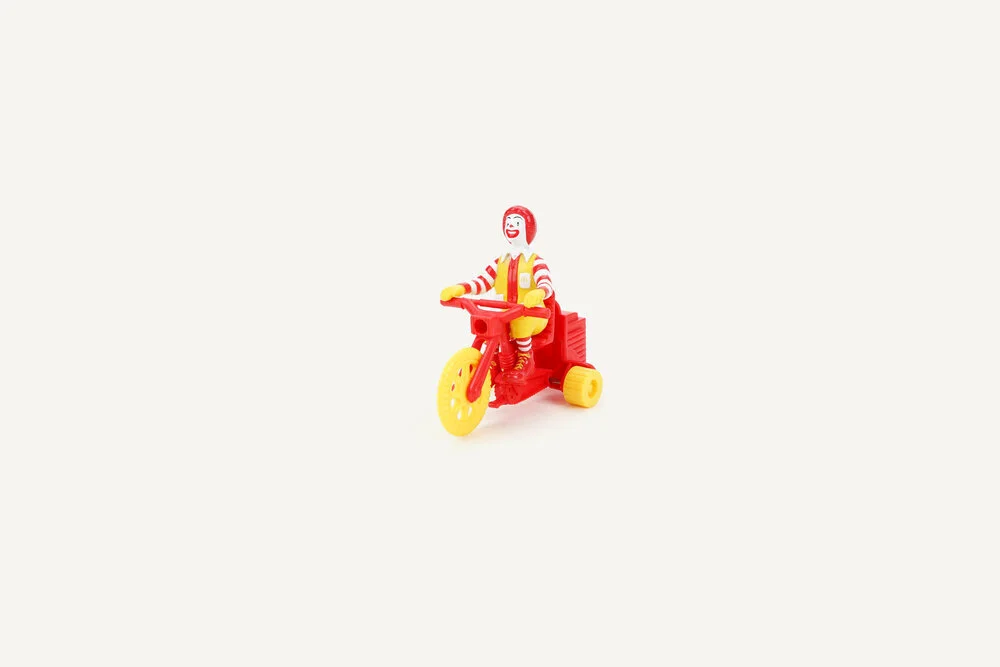 unun_happy-meals_tricycle_ronald.jpg