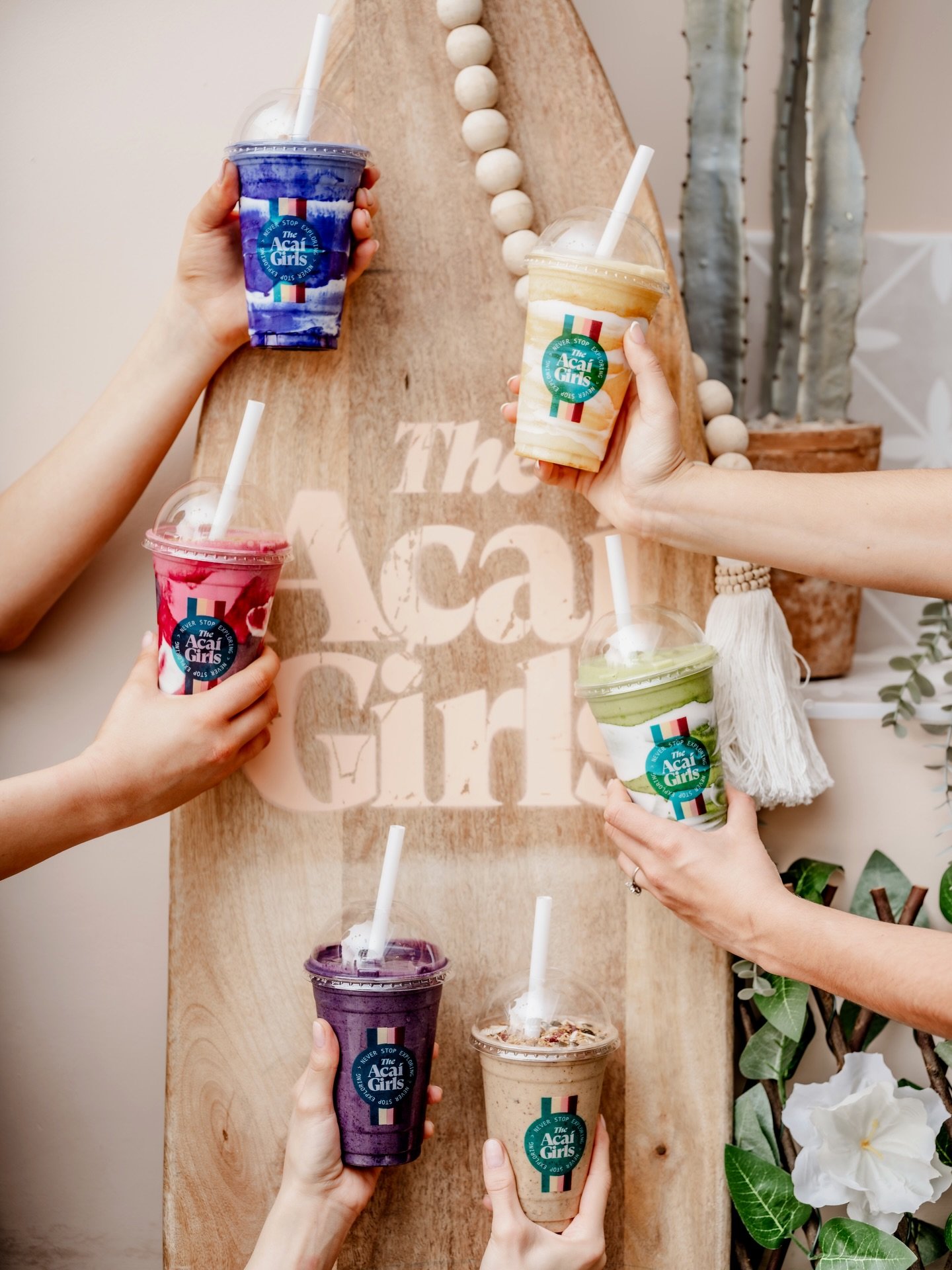 Good weather calls for a smoothie 🍓☀️
Which one are you picking?

#TheAcaiGirls