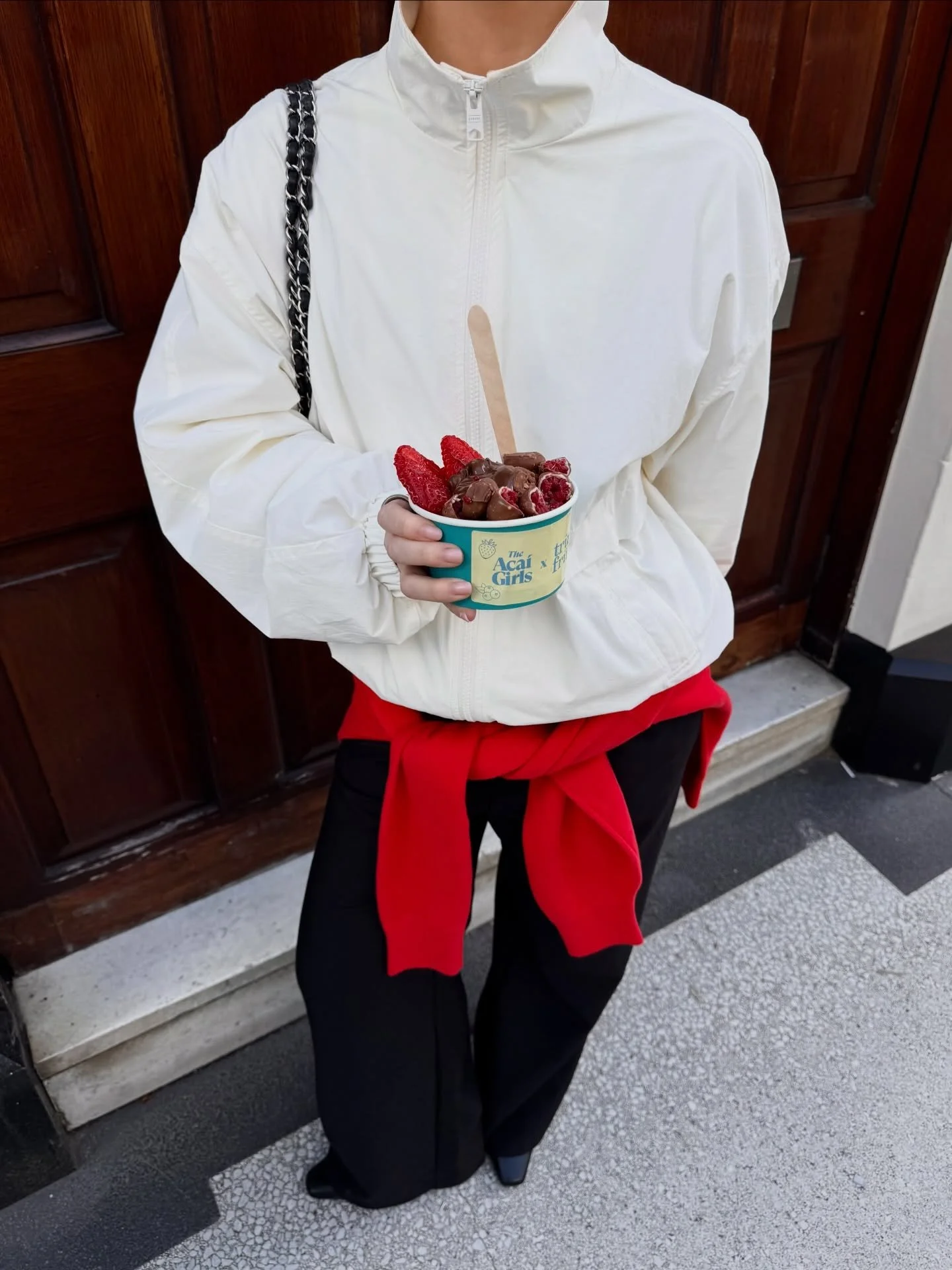 Our favourite accessory? An a&ccedil;a&iacute; bowl, of course 🍓

#TheAcaiGirls