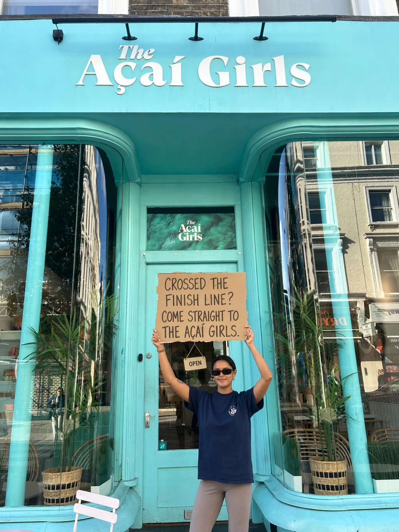 Crossed the finish line? Come straight to The Acai Girls.
Bring in your 2026 finisher medal and claim a complimentary protein smoothie on us - the perfect refuel after 26.2 miles 🥤

Valid on 26th April only. 2026 finishers only. Must show your physi