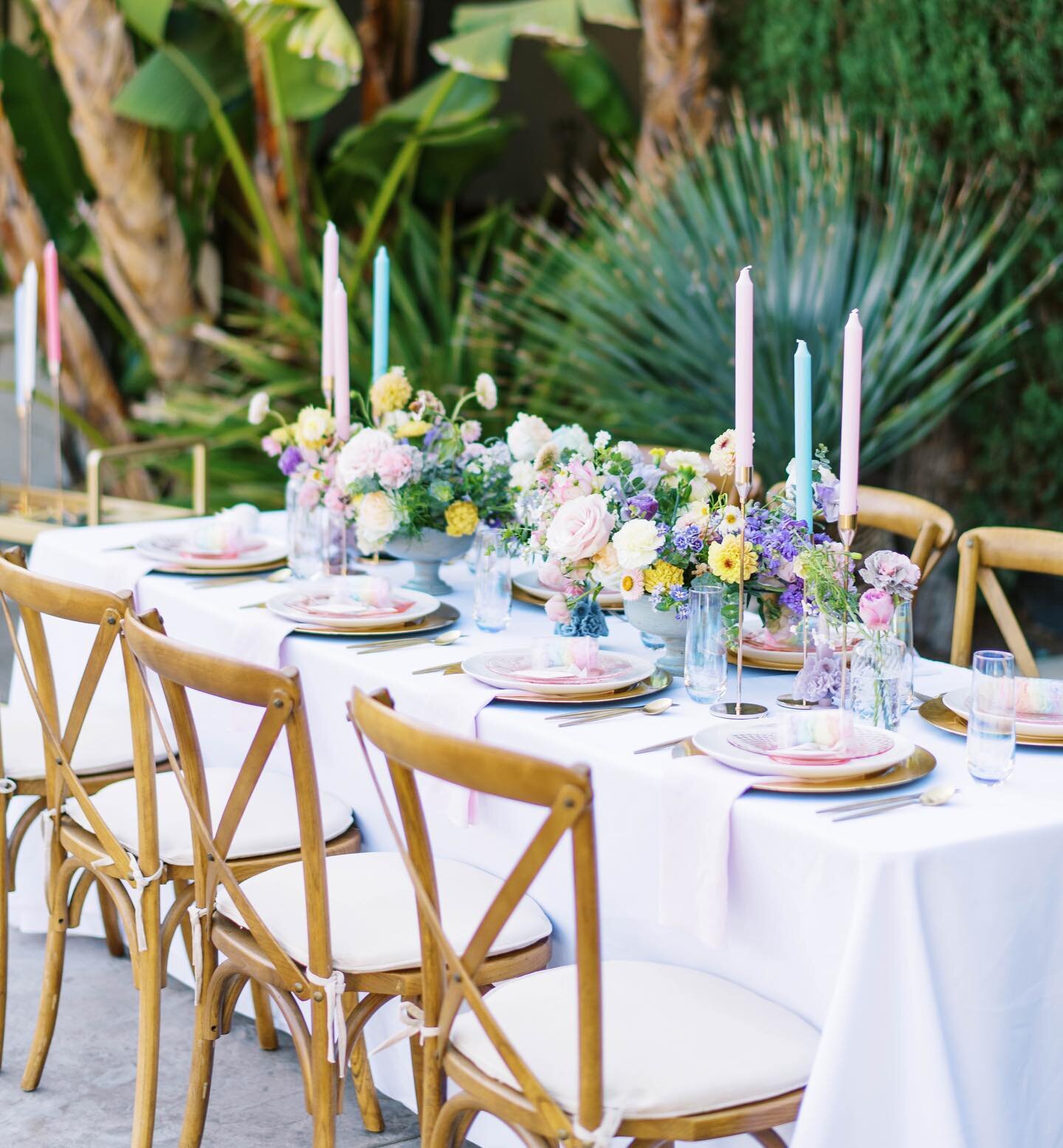 Pastel spring vibes are in the air. Blending pastel and spring at this beautiful hacienda was so fun and inspiring.

Today one of my brides said I always like what other people don&rsquo;t like. Honestly that was music to my ears I love hearing it be