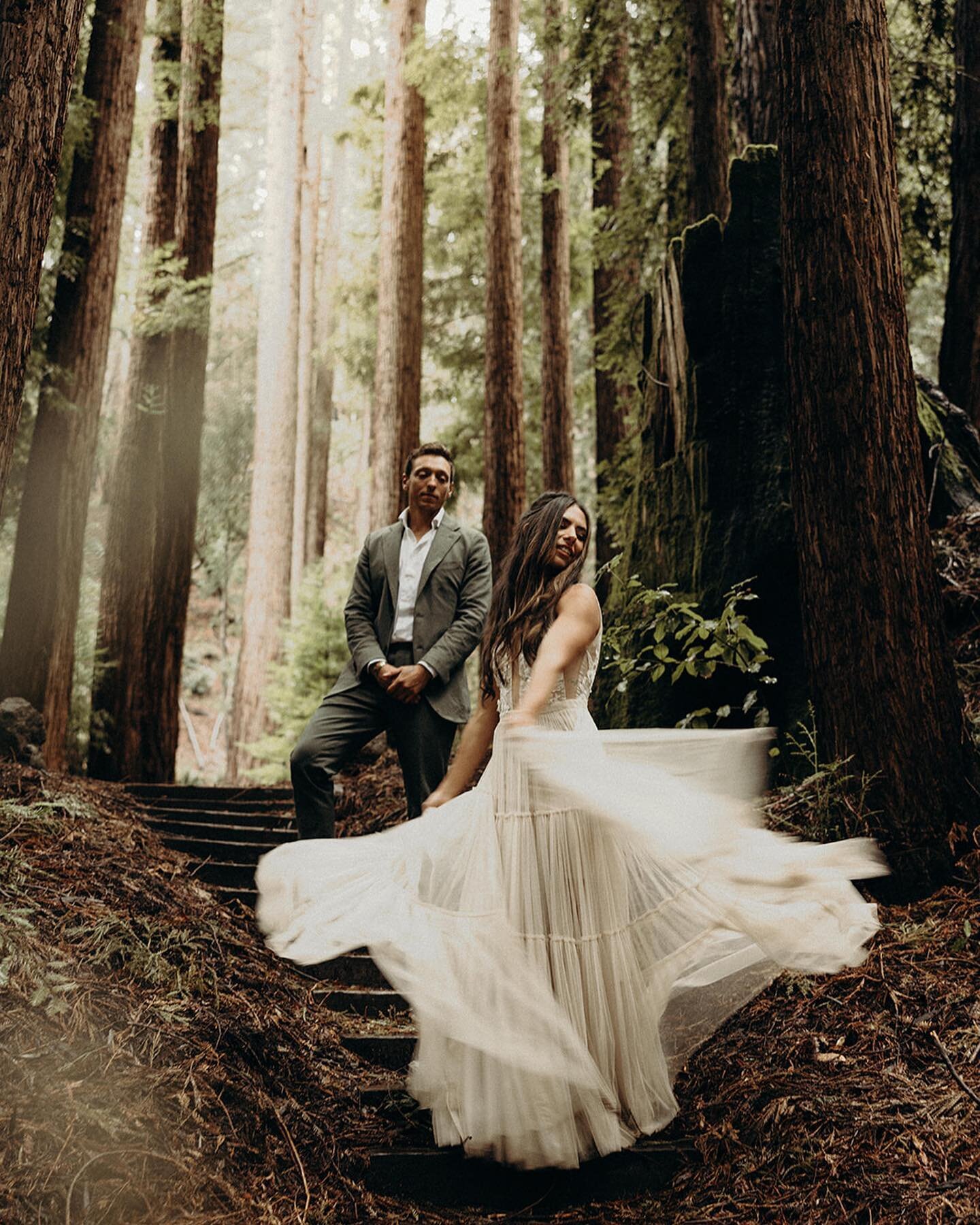 Your dream wedding is possible! Isabella had a vision she shared with me and together we made this magical day happen. But the truth is the couple held all the magic this day. Bella lighten every corner with her joy and Patrick was her zen when makin