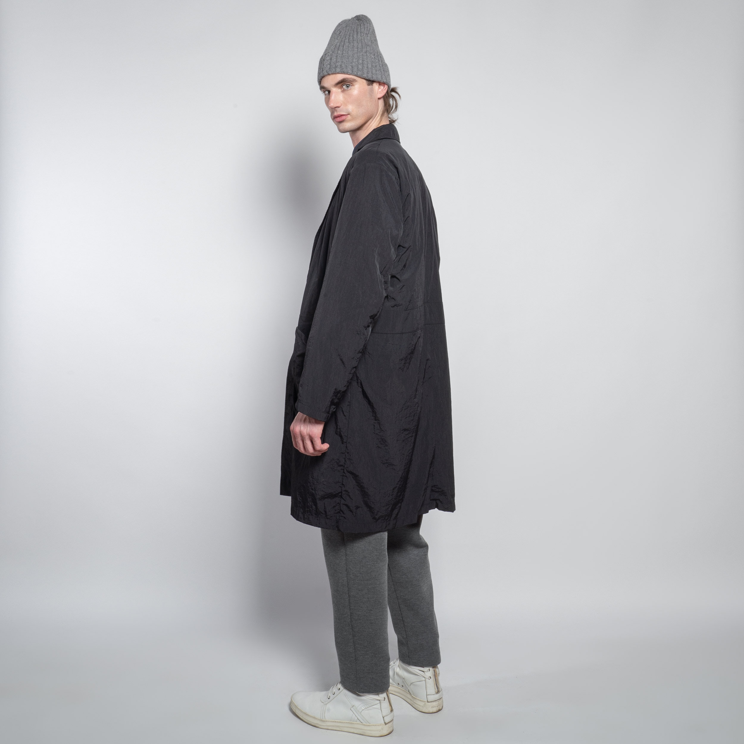Nylon Shop Coat in Black — GARDENHEIR