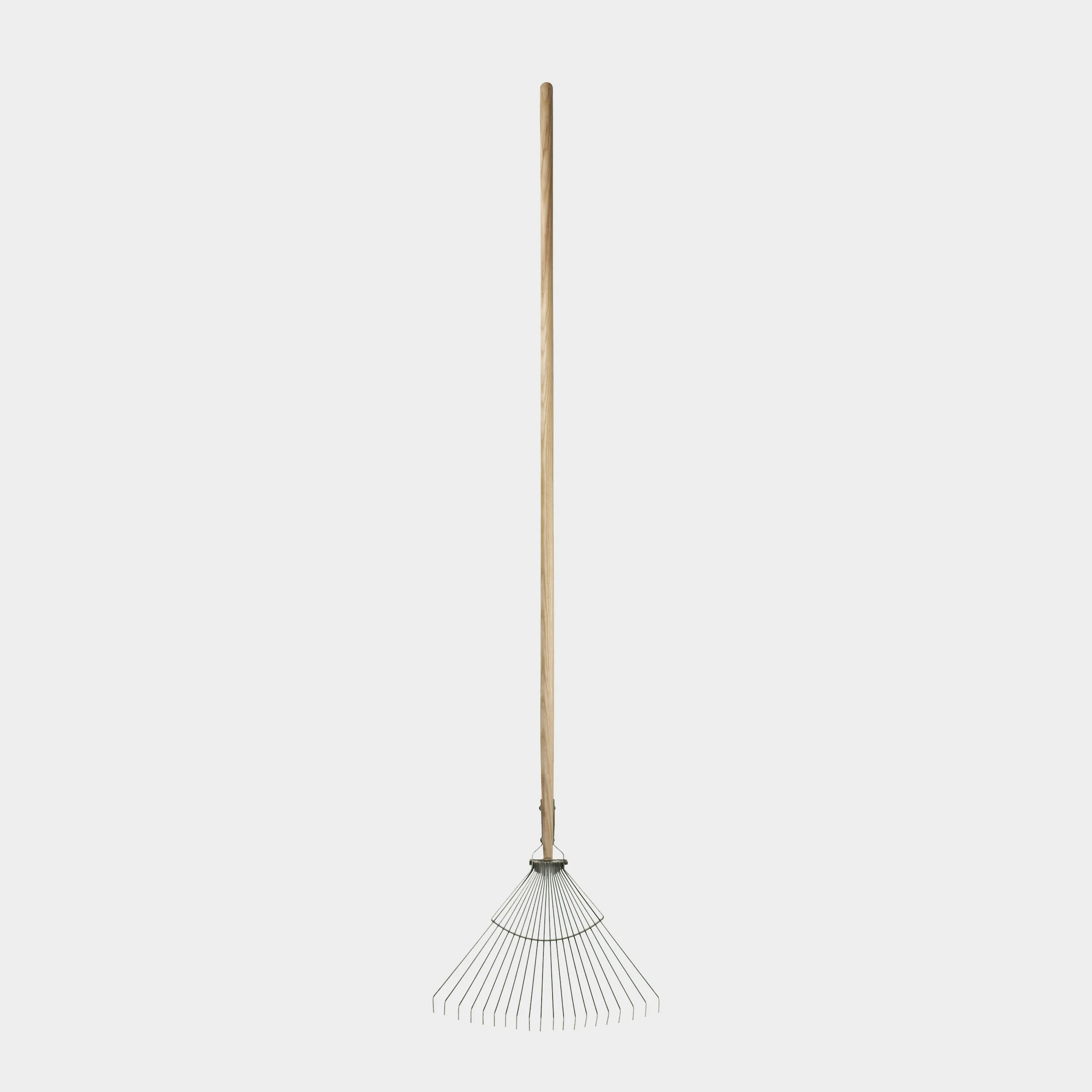 Sneeboer 20 Tine Leaf Rake