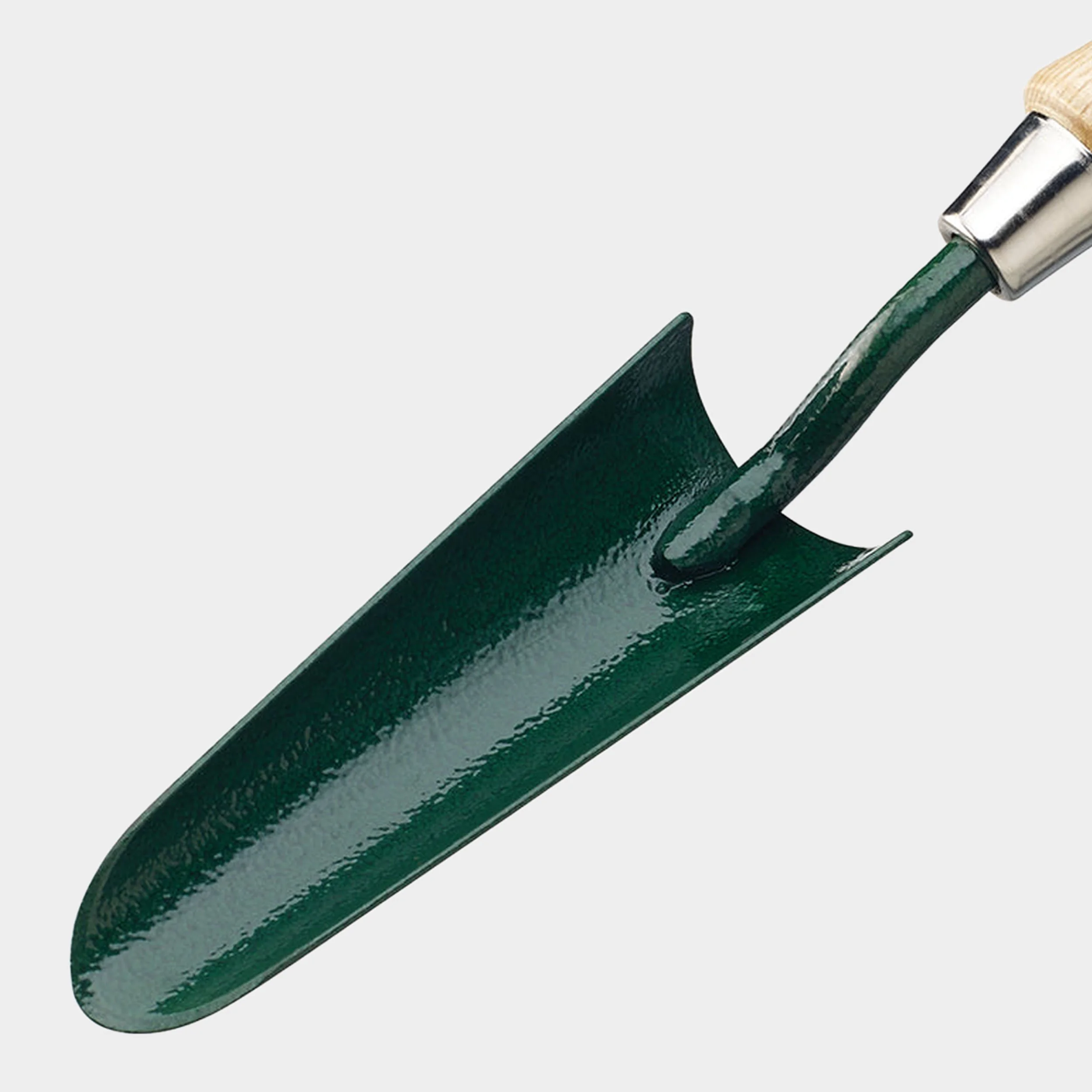 Clarington-Forge-Bulldog-Transplanting-Trowel-2.jpg
