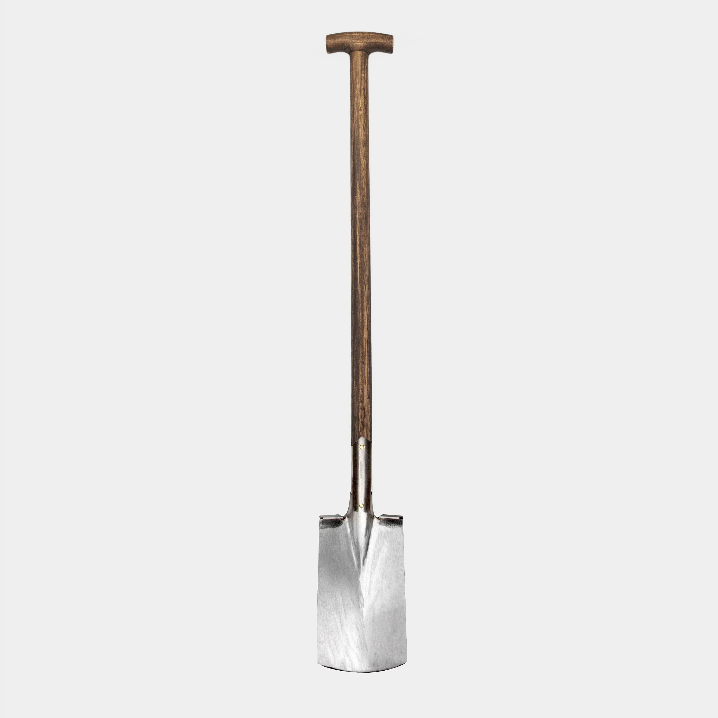 Sneeboer-x-Gardenheir-Spade-with-Steps-1 2.jpg
