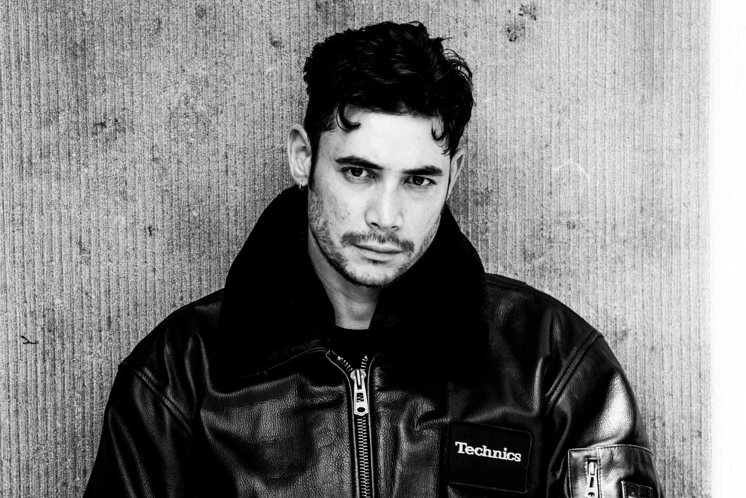 Dax J