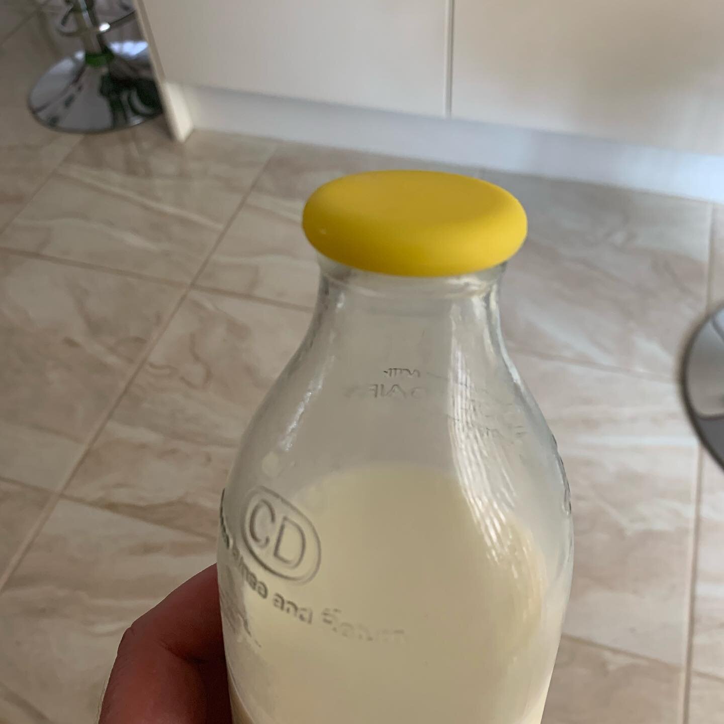 And now this&hellip;. What every sustainable home needs, a reusable milk bottle cap. This one is from @lakelanduk and you get 3 in the pack for just &pound;4.99, they are called moopops. #moopops #lakeland #passionforpack #passion4pack #sustainablepa