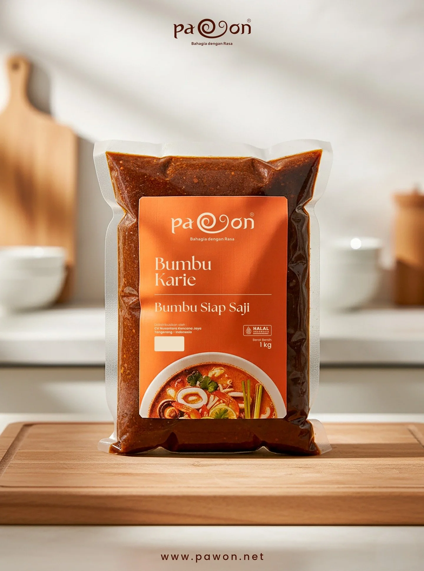 Bumbu Karie dari Pawon sudah lengkap rempahnya tinggal tuang, aduk, masak dan siap di hidangkan!
Mau buat nasi goreng karie, Mie Karie, atau masakan lainnya hasilnya kaya rasa, dan wangi rempahnya nempel banget.

Kalau bisa praktis dan tetap autentik