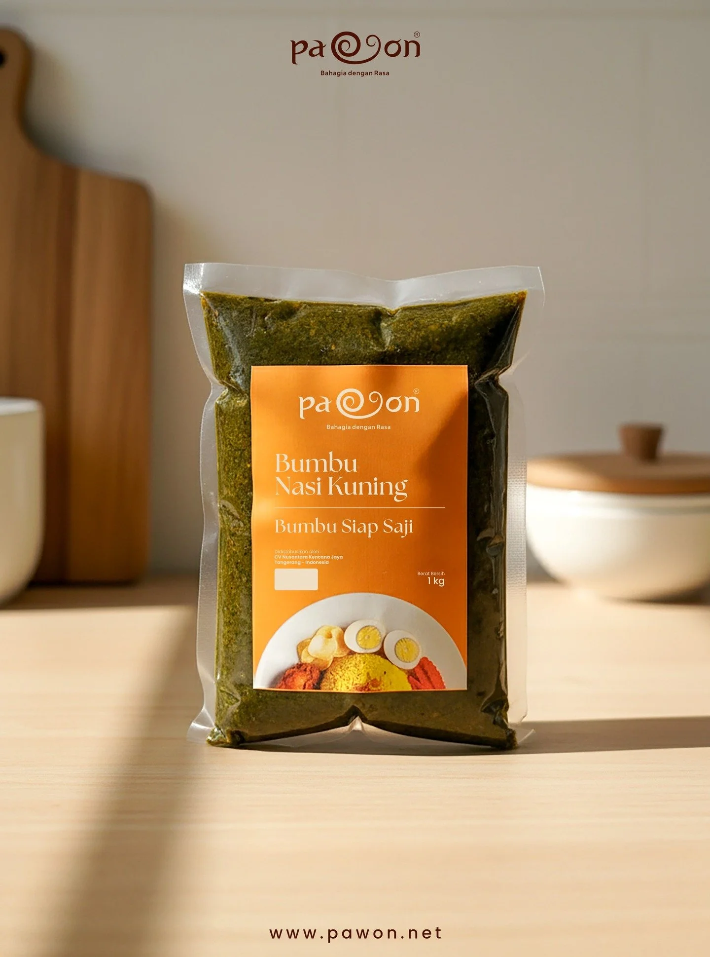 Wangi harum kunyit dan rempahnya langsung menggugah selera
Bumbu Nasi Kuning Pawon praktis digunakan, tapi tetap kaya rasa dan aroma.

Tinggal campur, masak, dan nikmati hasil nasi kuning tanpa repot.

Cocok banget buat dapur katering, resto, dan ind