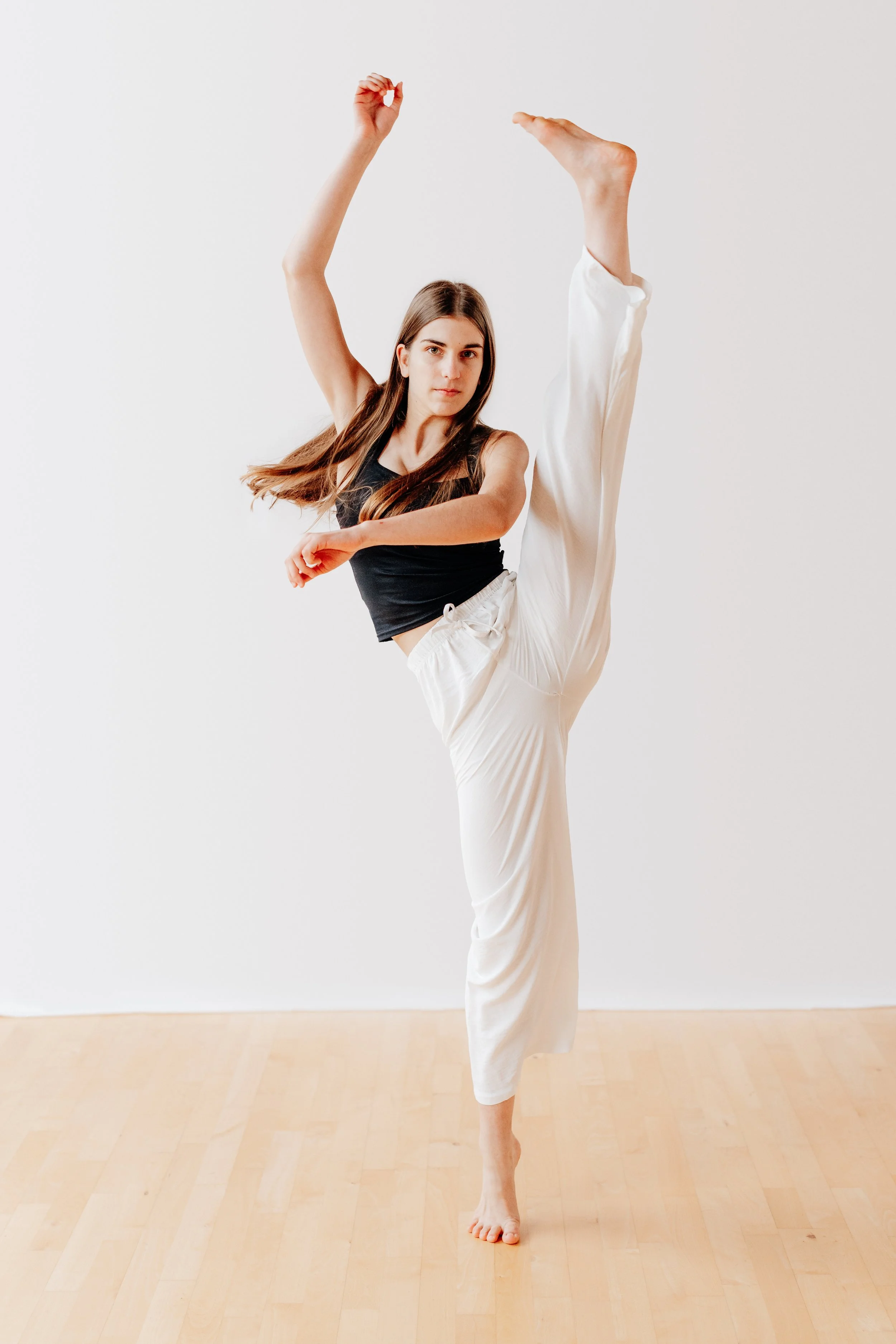 Compagnie EB -25.jpg