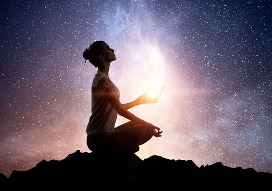 Episode 356 - Breaking Free from False Power with Anneke Lucas