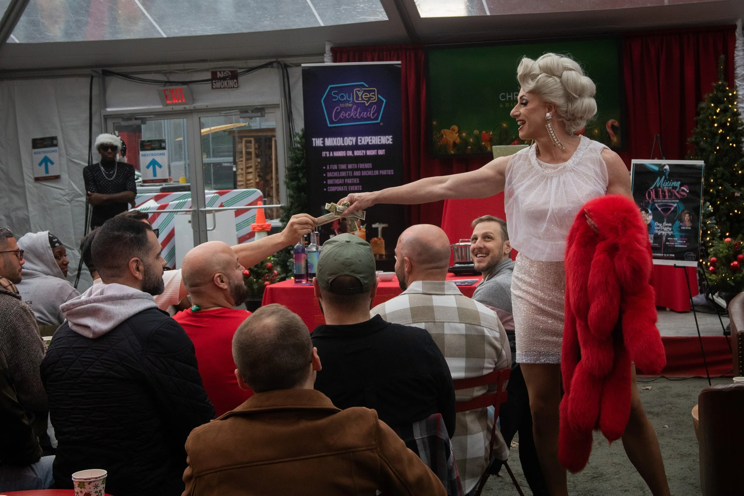 Mixing with the Queens: Sunday Funday Holiday Edition