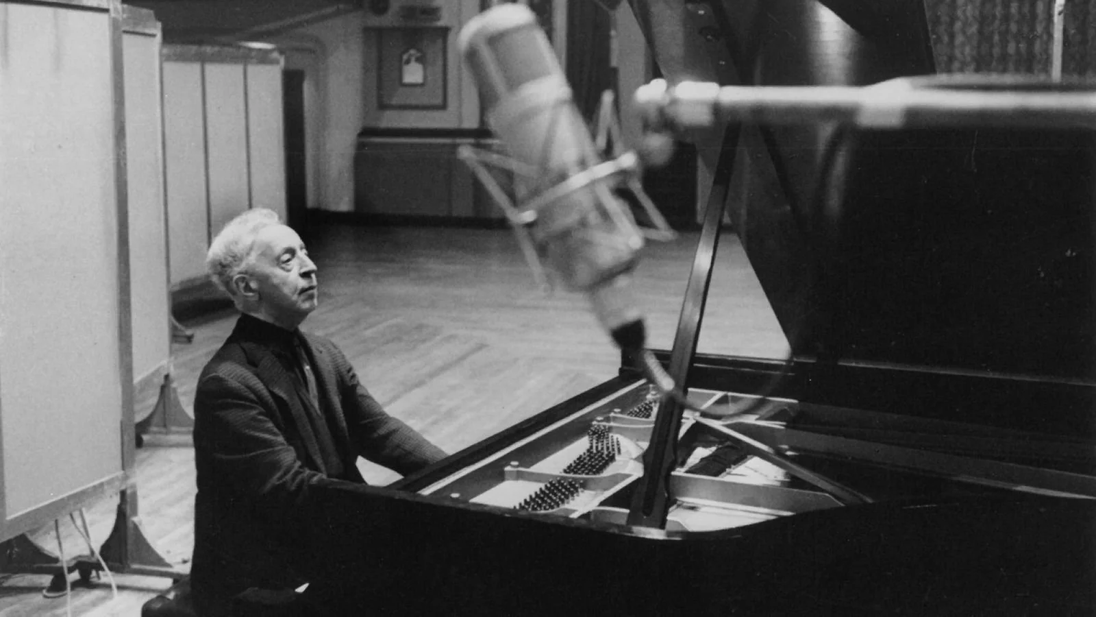 Imaginary Travels Through Ruthmere’s Steinway (pt.1)