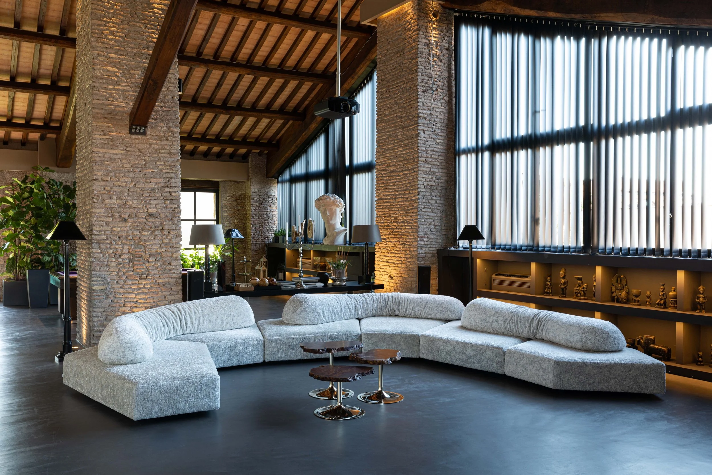 Edra a Bergamo: dove vedere la collezione e acquistare i prodotti del brand italiano di design