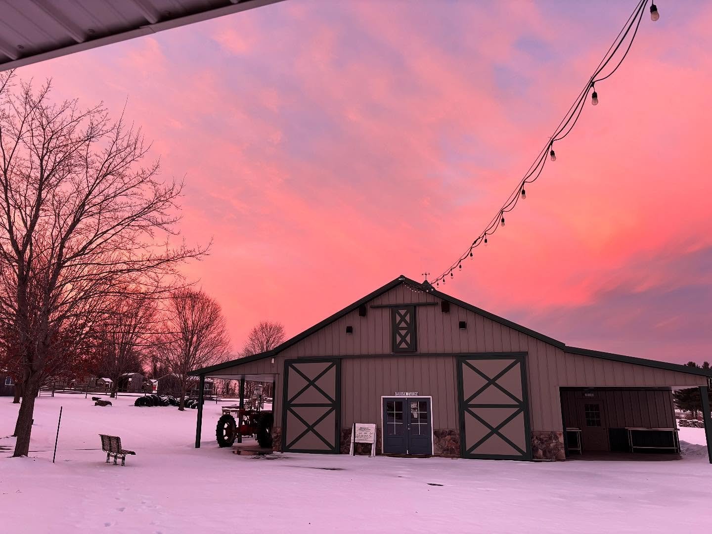 Anyone peep that sunset last night?!!!!!! Just gorgeous!