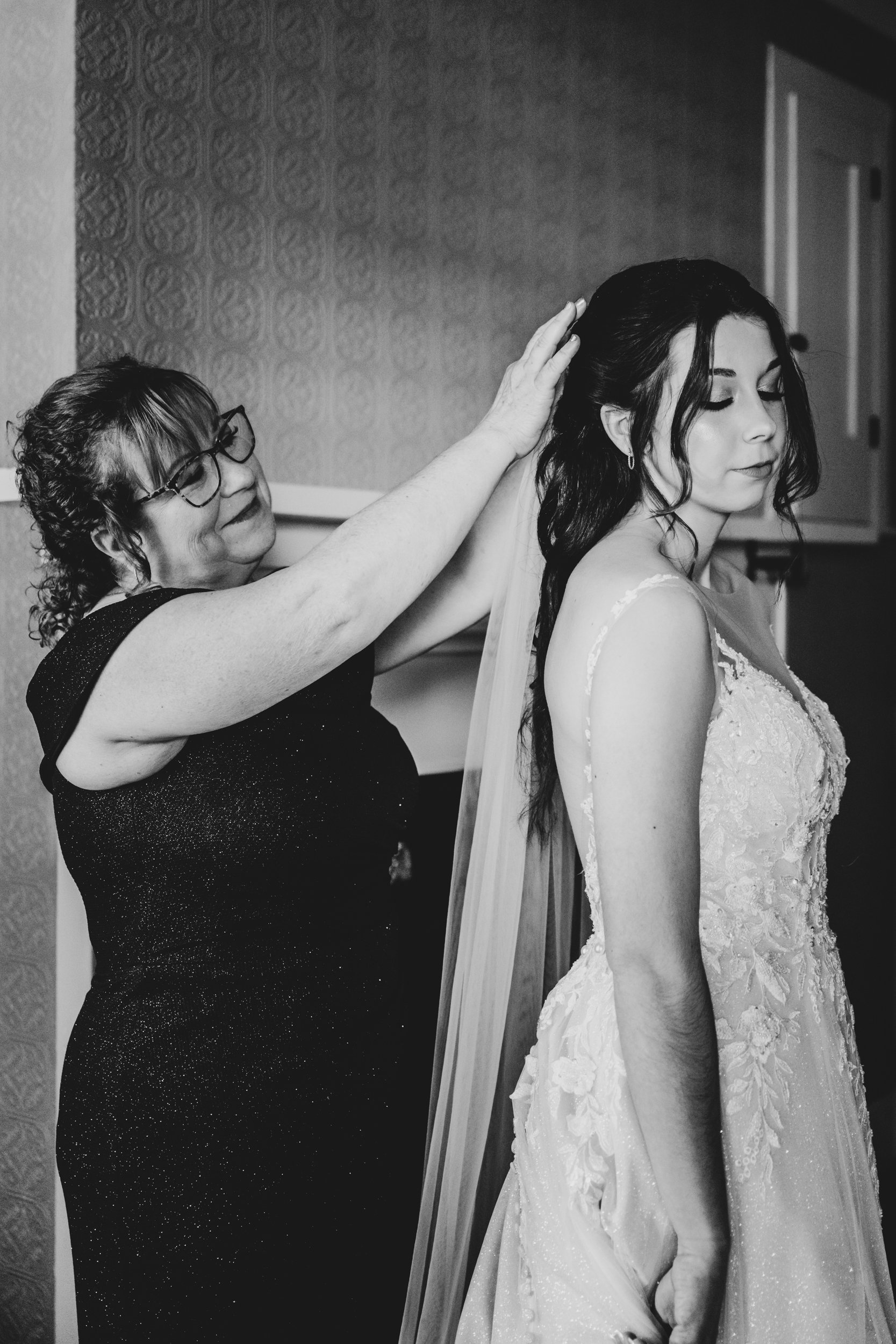 emily+colin-sneak-06.jpg