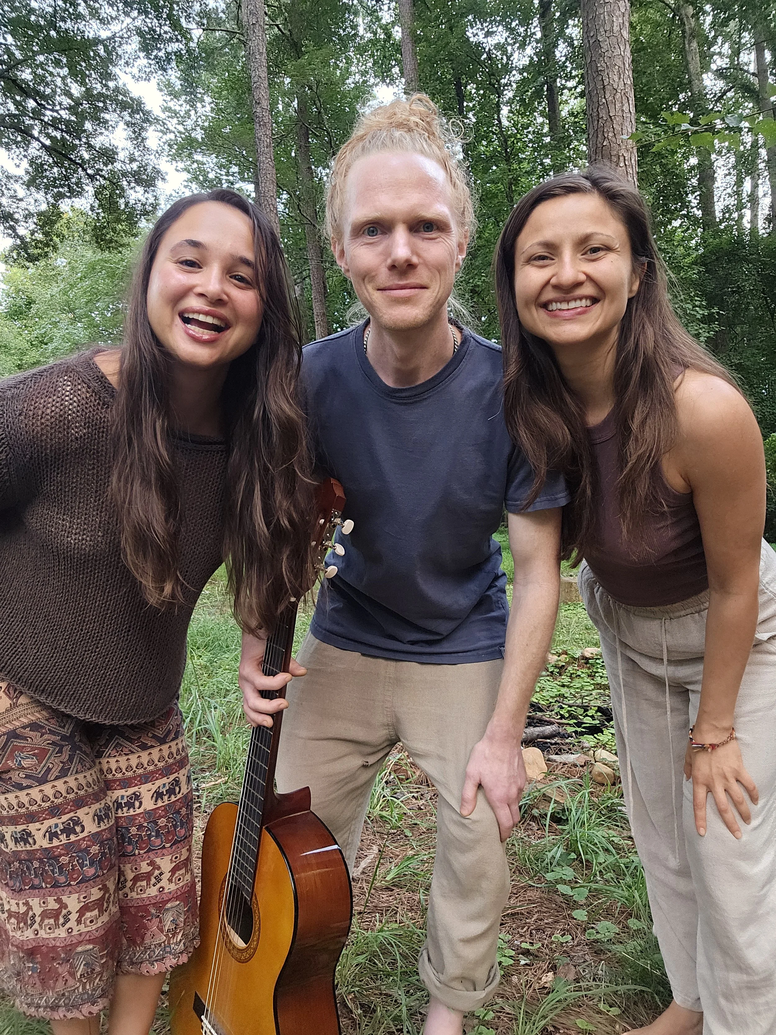 Christina Della Iacono, ALex &amp; TATIana - Live Medicine Music 