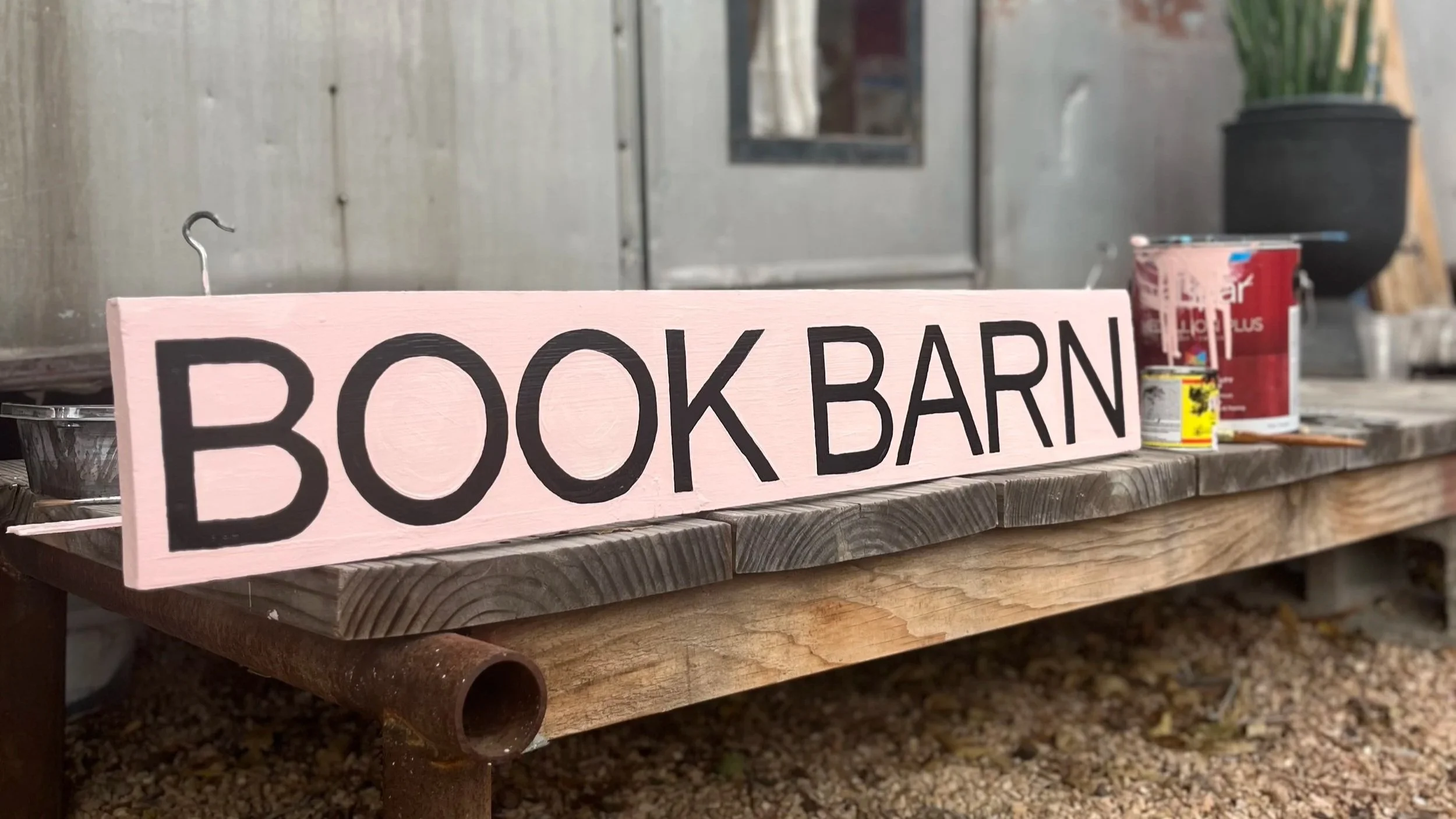 BookBarn-sign-02.jpg