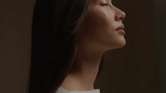 INALYA
2024

Creative Direction - Vaya Sigmas
Art Direction - Shari Ruzzi
Videography - Claude Lee Sadik
Styling - Emmanuelle Bastiaenssen
Light Design - Koen Vernimmen
HMUA - Emmanuelle Bastiaenssen
Post Production - Olga Basik
Studio - La Fabrique 