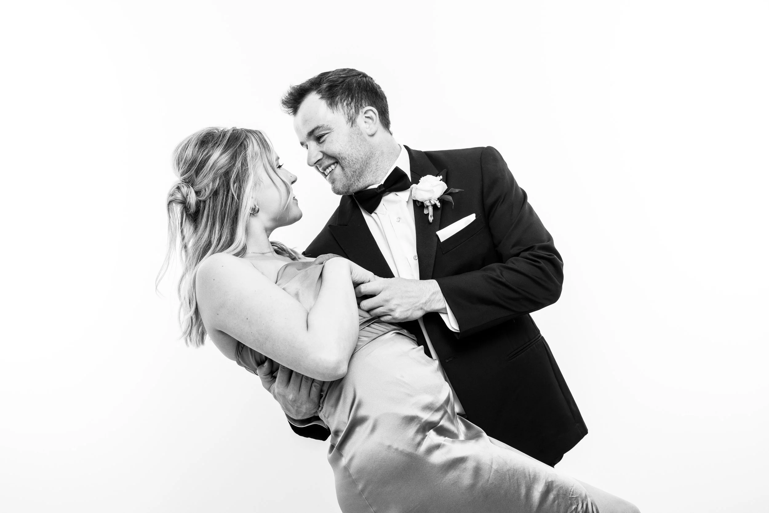 MJCO_PORTRAIT_BOOTH_WEDD_Matt_Shea_20240629_0148.jpg