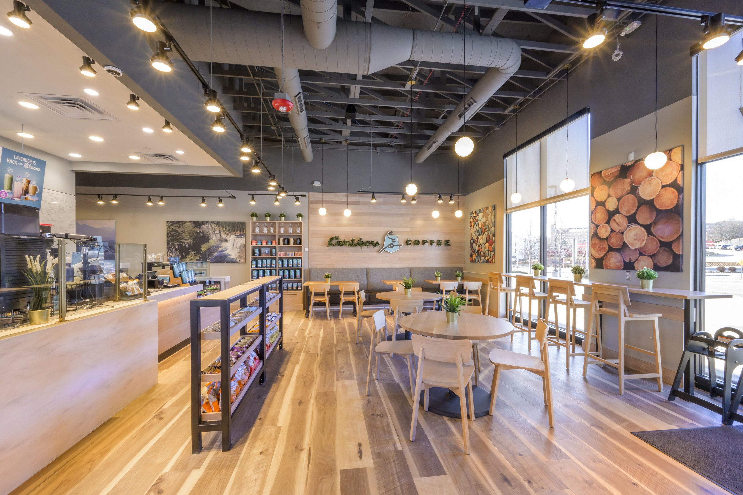 Caribou_Keo_Way_DesMoines_15673.jpg