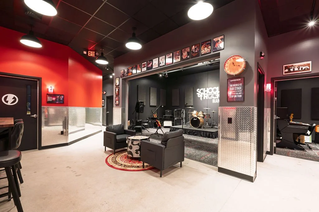 SchoolofRock-Interior-4.jpg