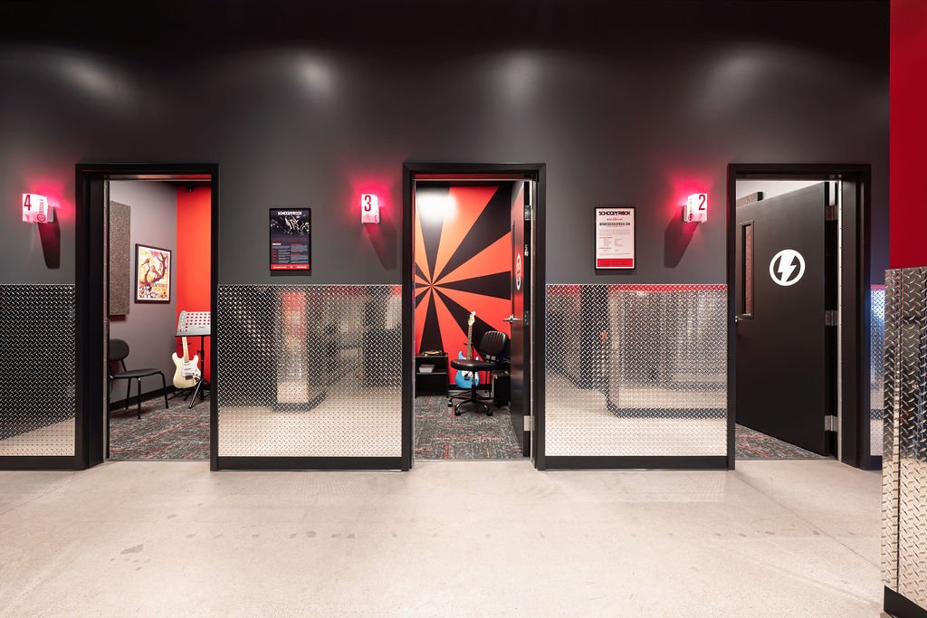SchoolofRock-Interior-28.jpg