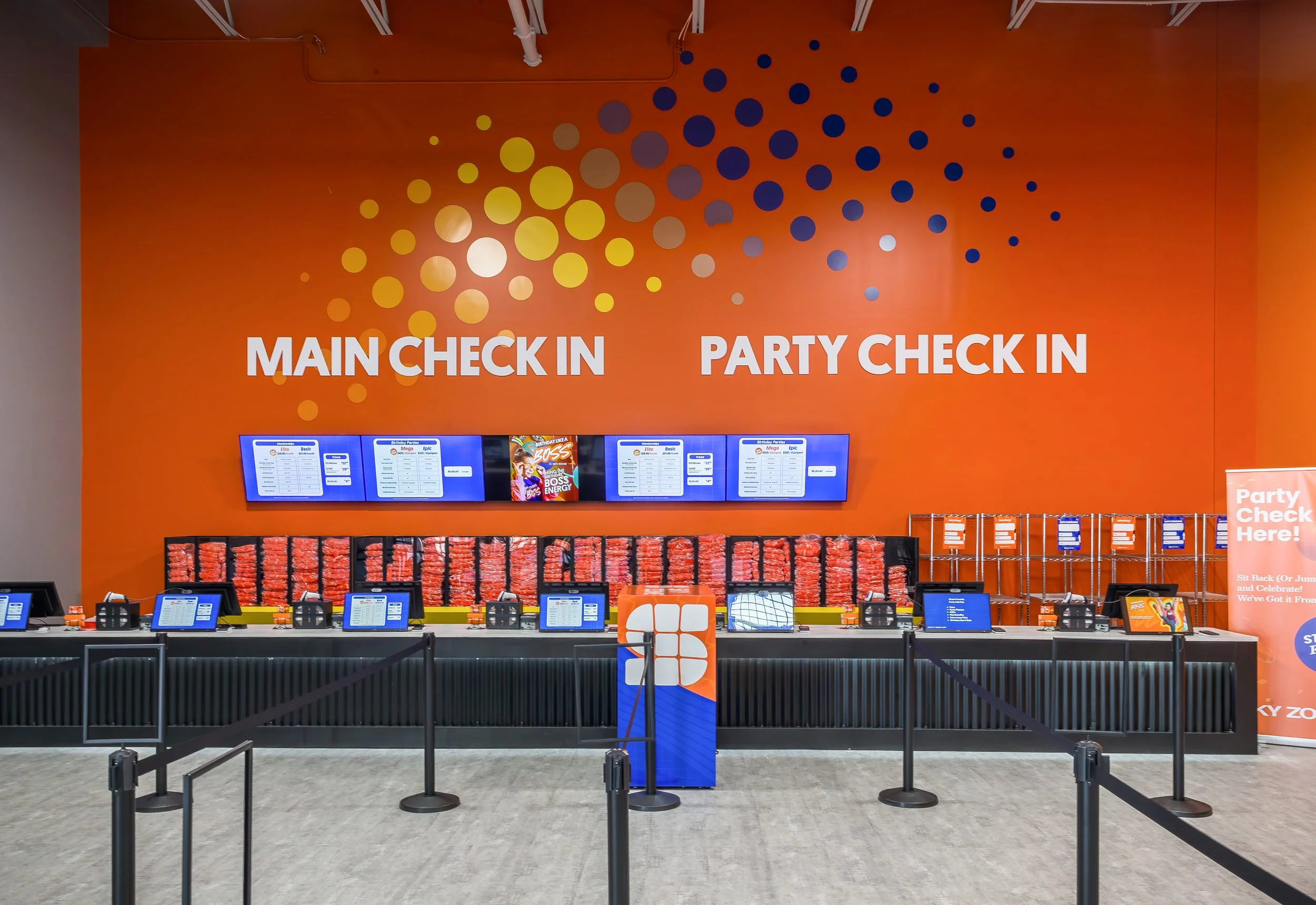 g4cm-sky-zone-wichita-interior-buildout.jpg