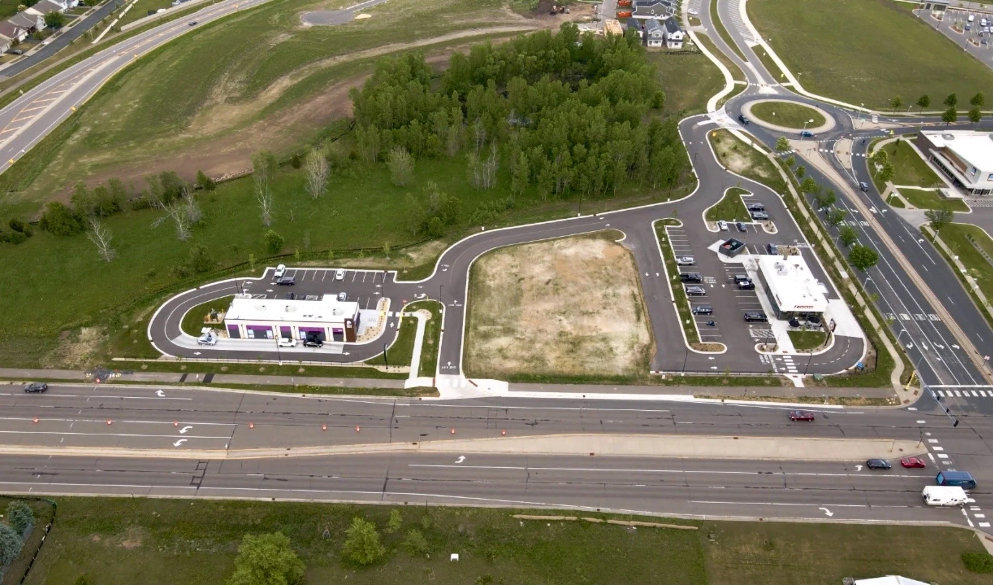 From Raw Sand to Two Corporate Kitchens: G4's Ramsey QSR Pad for Taco Bell and Chipotle