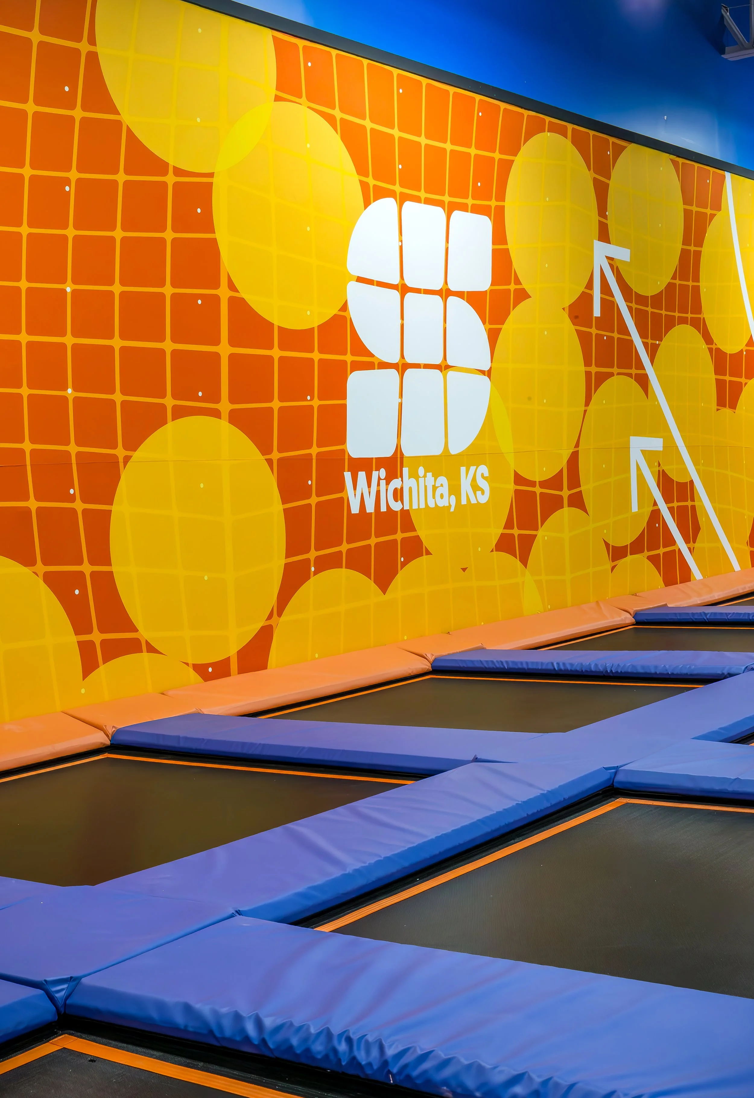 wichita-ks-commercial-construction-management-mural-trampoline-court.jpg