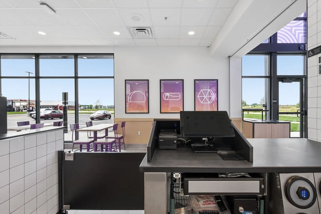 g4-taco-bell-carver-front-counter-interior.jpg