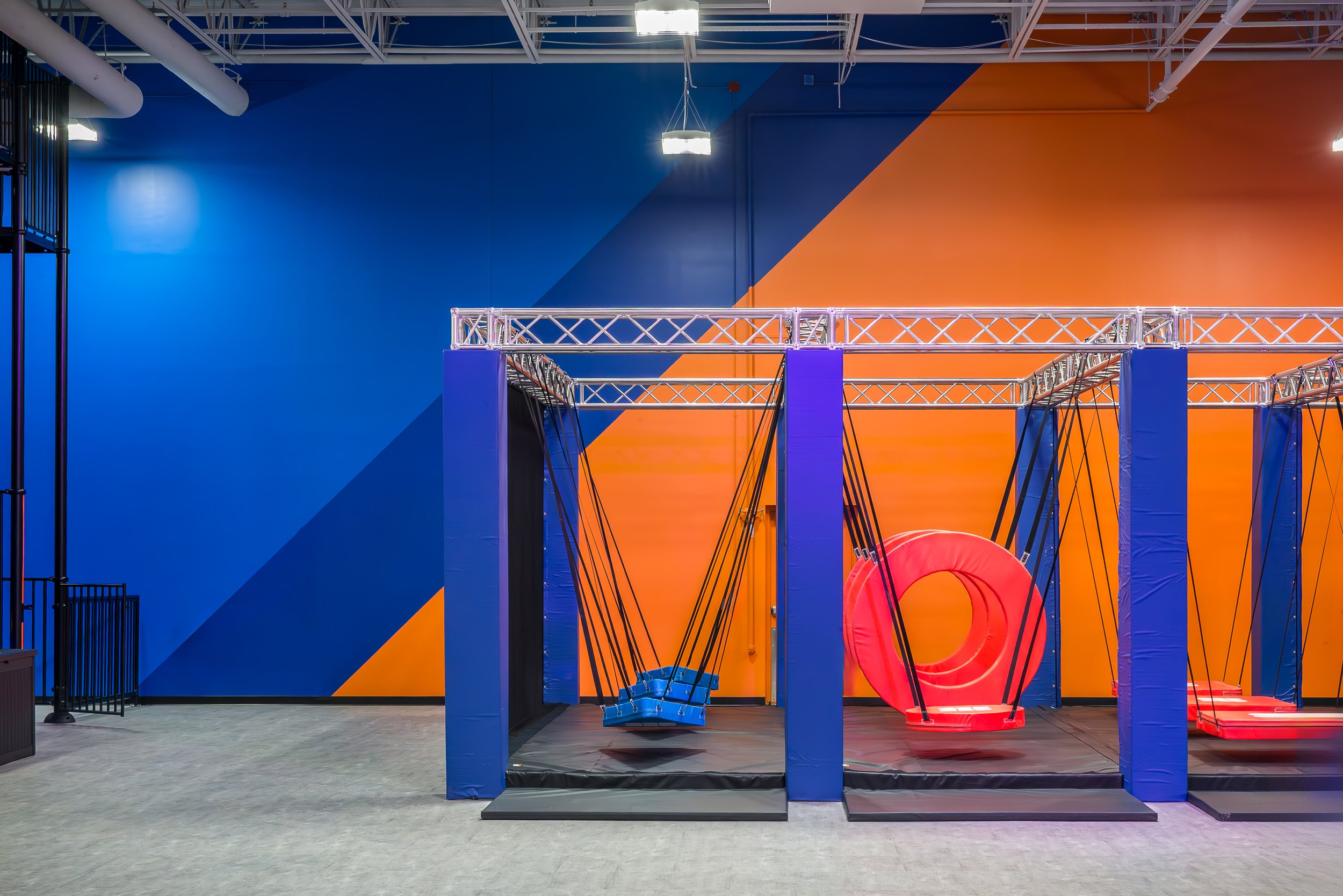 sky-zone-wichita-ks-iwall-interactive-game-zone.jpg