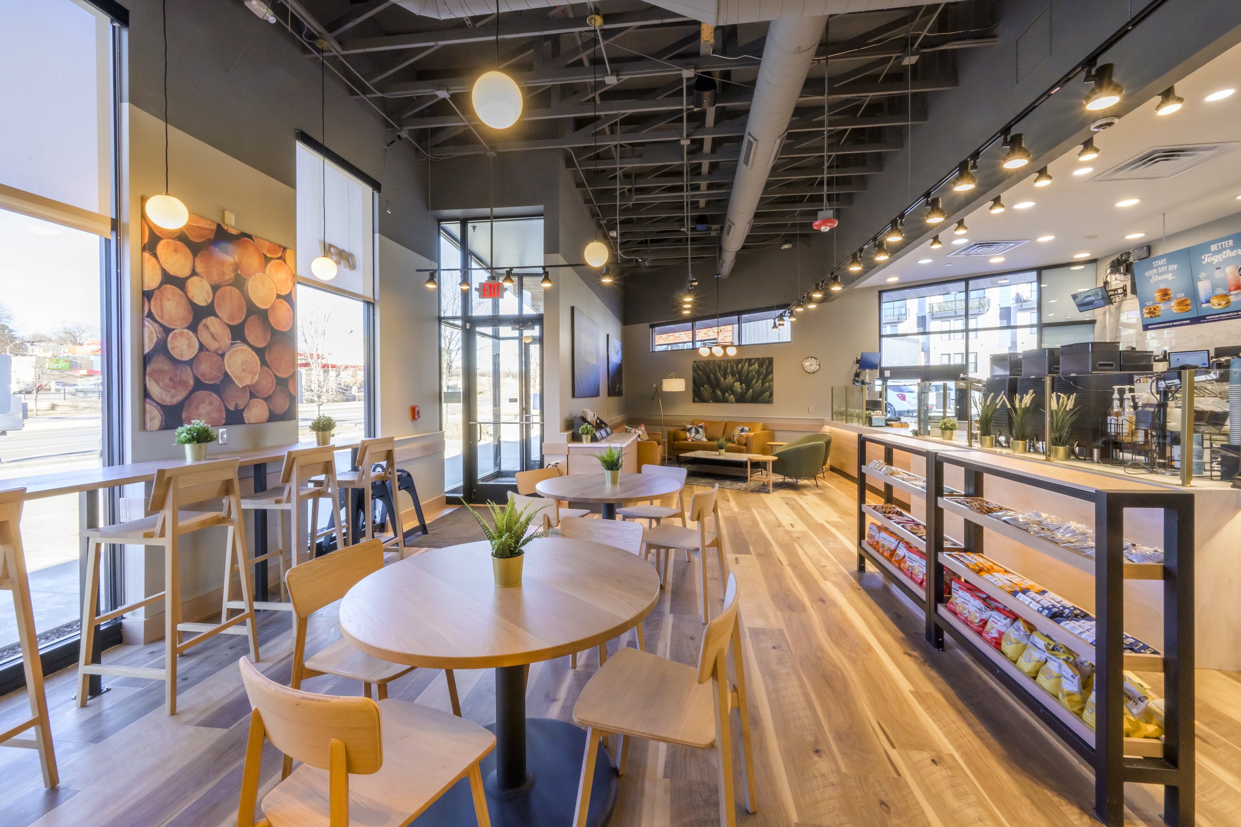 Caribou_Keo_Way_DesMoines_15658.jpg