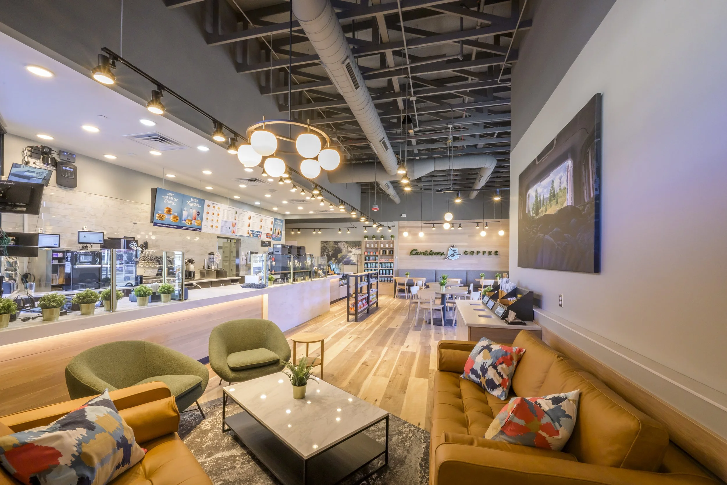 Caribou_Keo_Way_DesMoines_15669.jpg